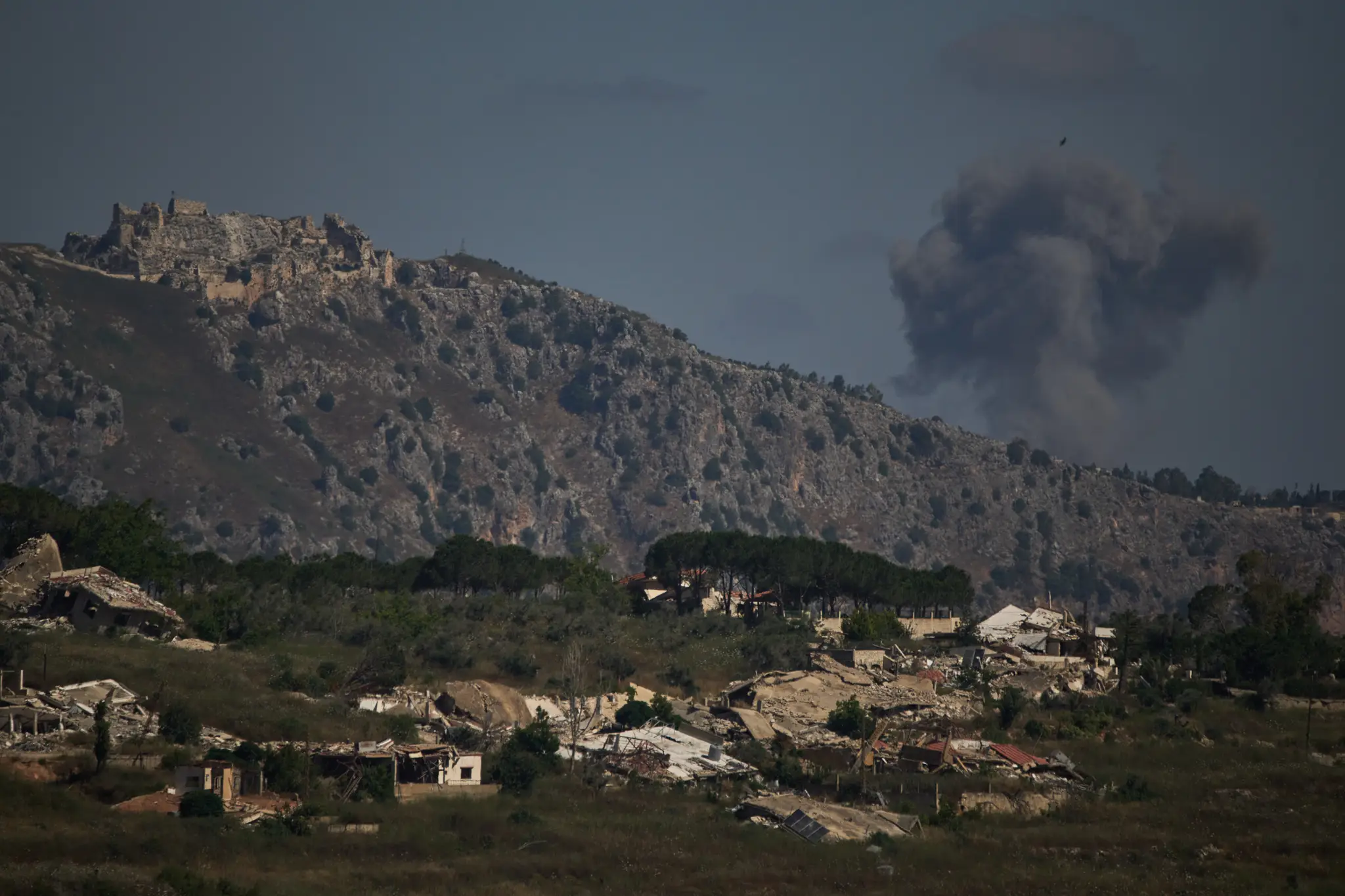 Izrael a Hizballáh sa dohodli na prímerí, situácia je však nejasná.
