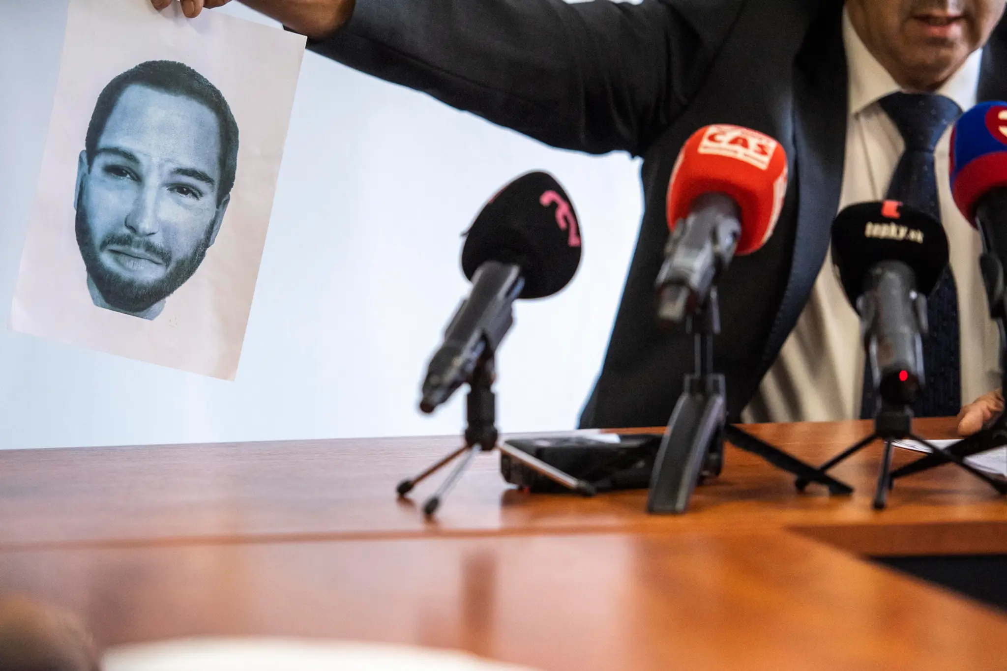 Identikit svedka, ktorý by mohol vniesť viac svetla do vraždy Jána a Martiny.
