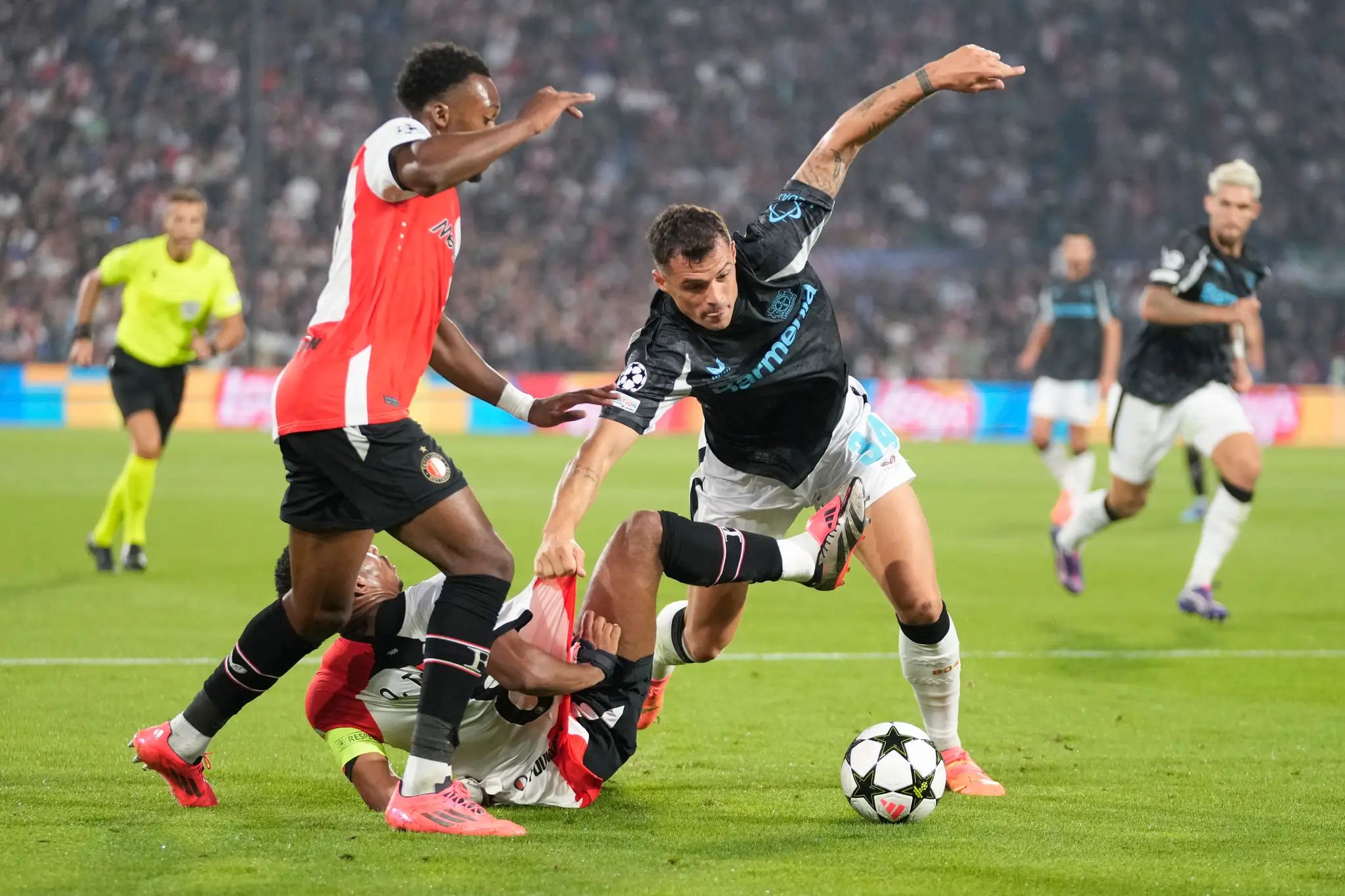 Feyenoord vstúpil do Ligy majstrov vysokou prehrou.