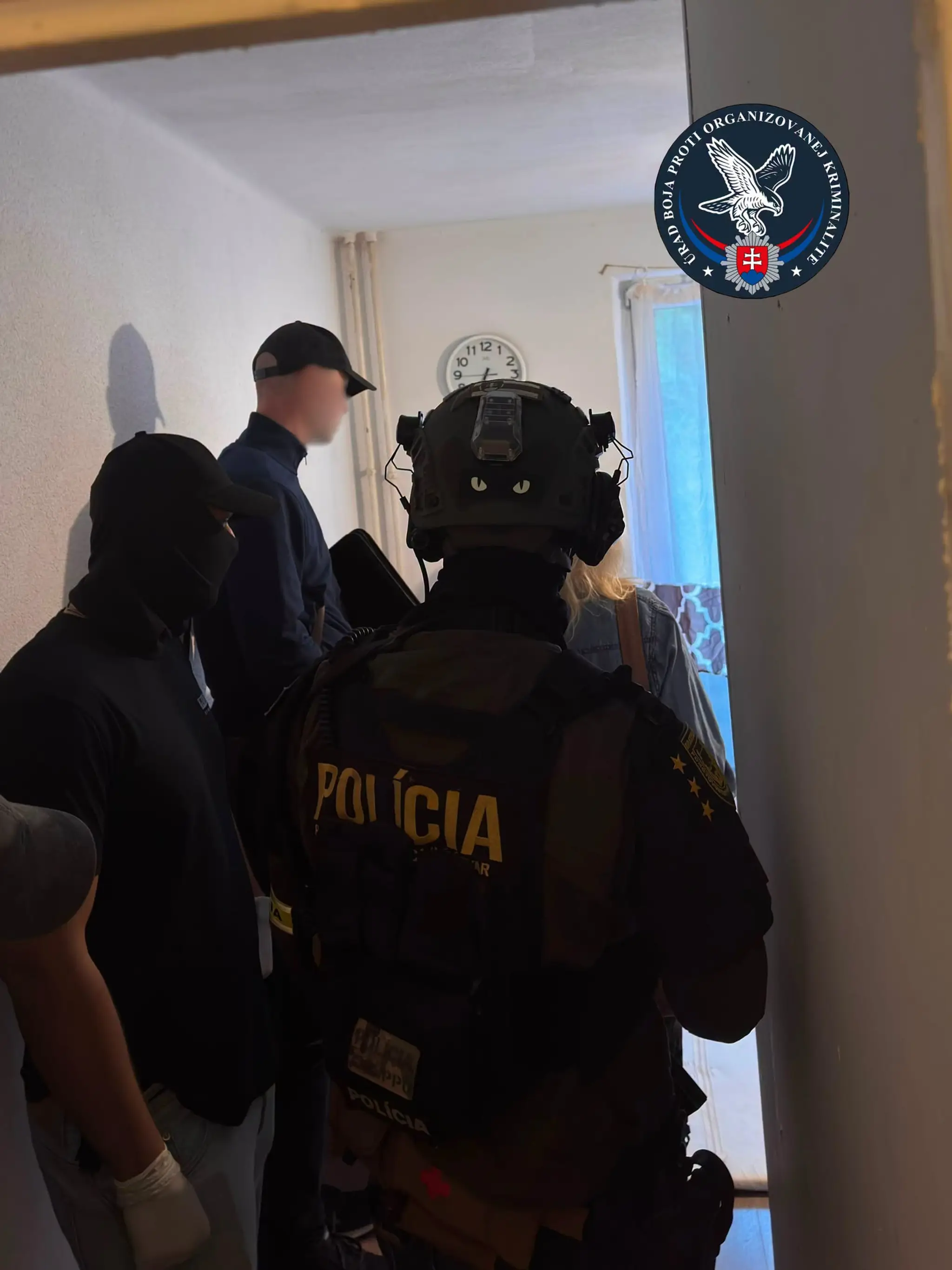 Zadržali ženu podozrivú z obchodovania s ľuďmi.