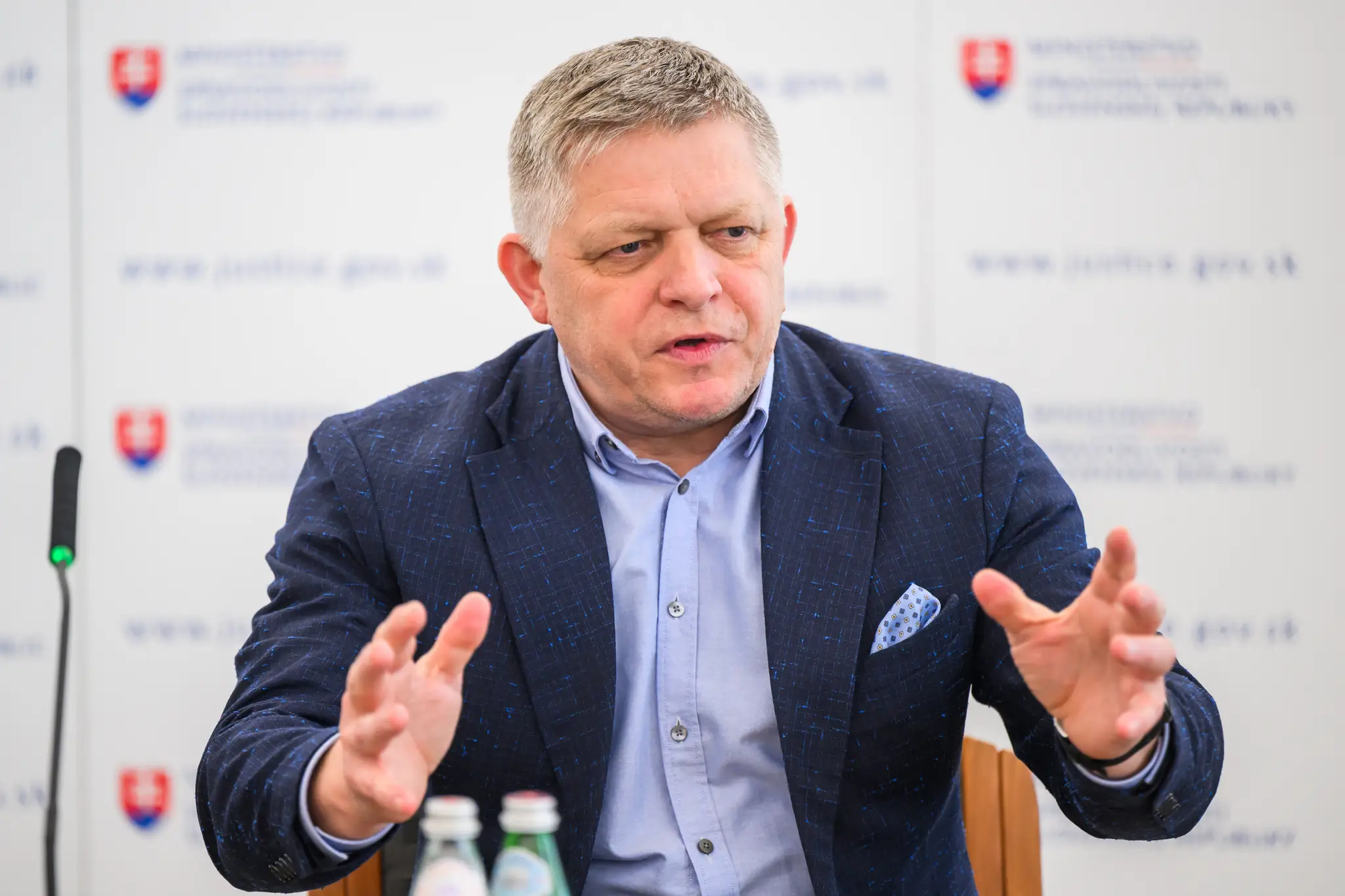 Predseda vlády SR Robert Fico (Smer-SD).