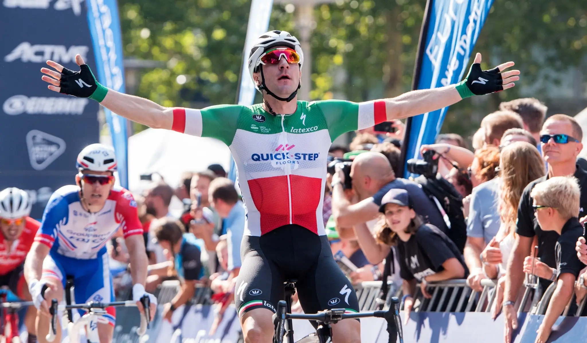 Elia Viviani.