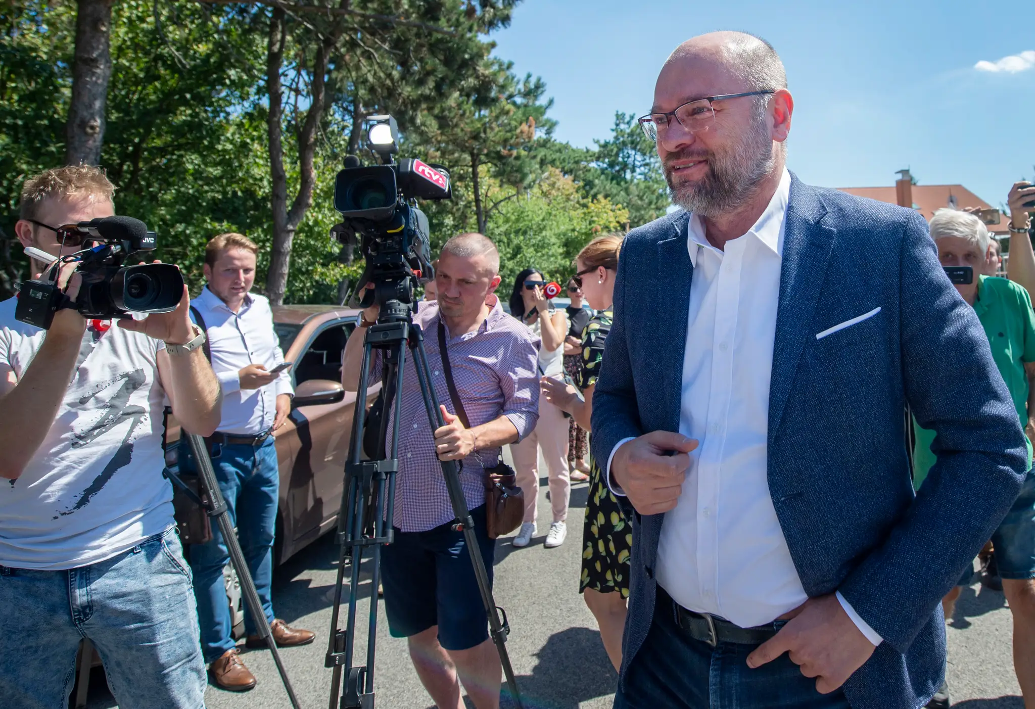 Richard Sulík prichádza na rokovania o koalícii v hoteli Bôrik (12.8.2022)