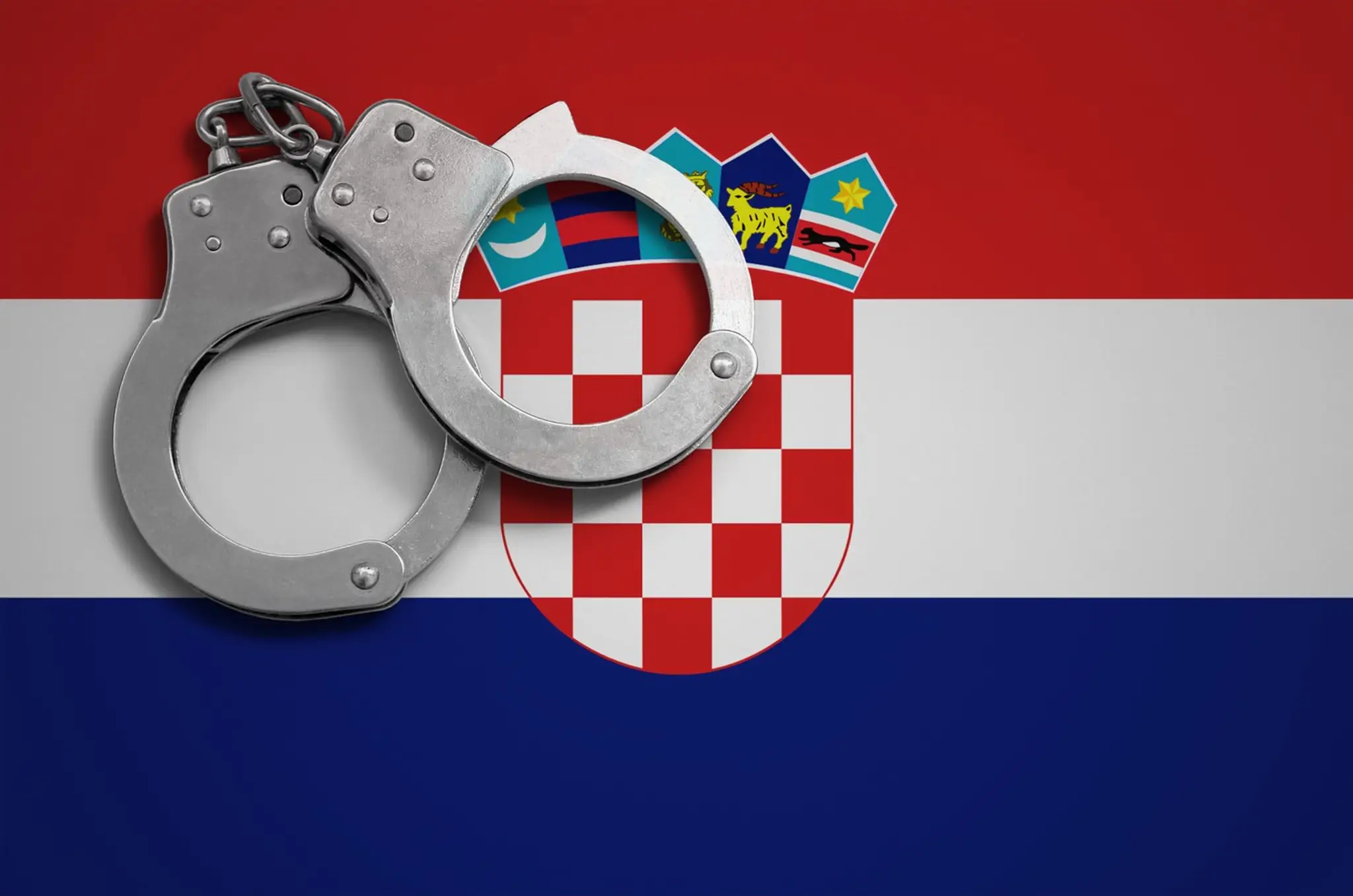 Chorvátska vlajka a putá.