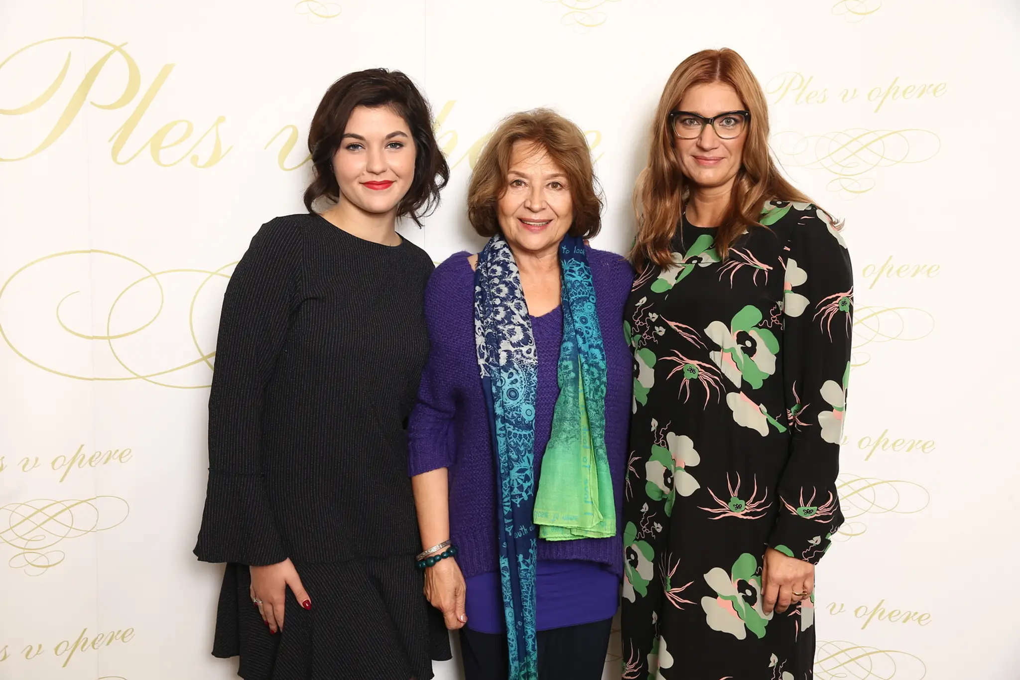 Zľava: Celeste Buckingham, Milka Vašáryová, Andrea Cocherová