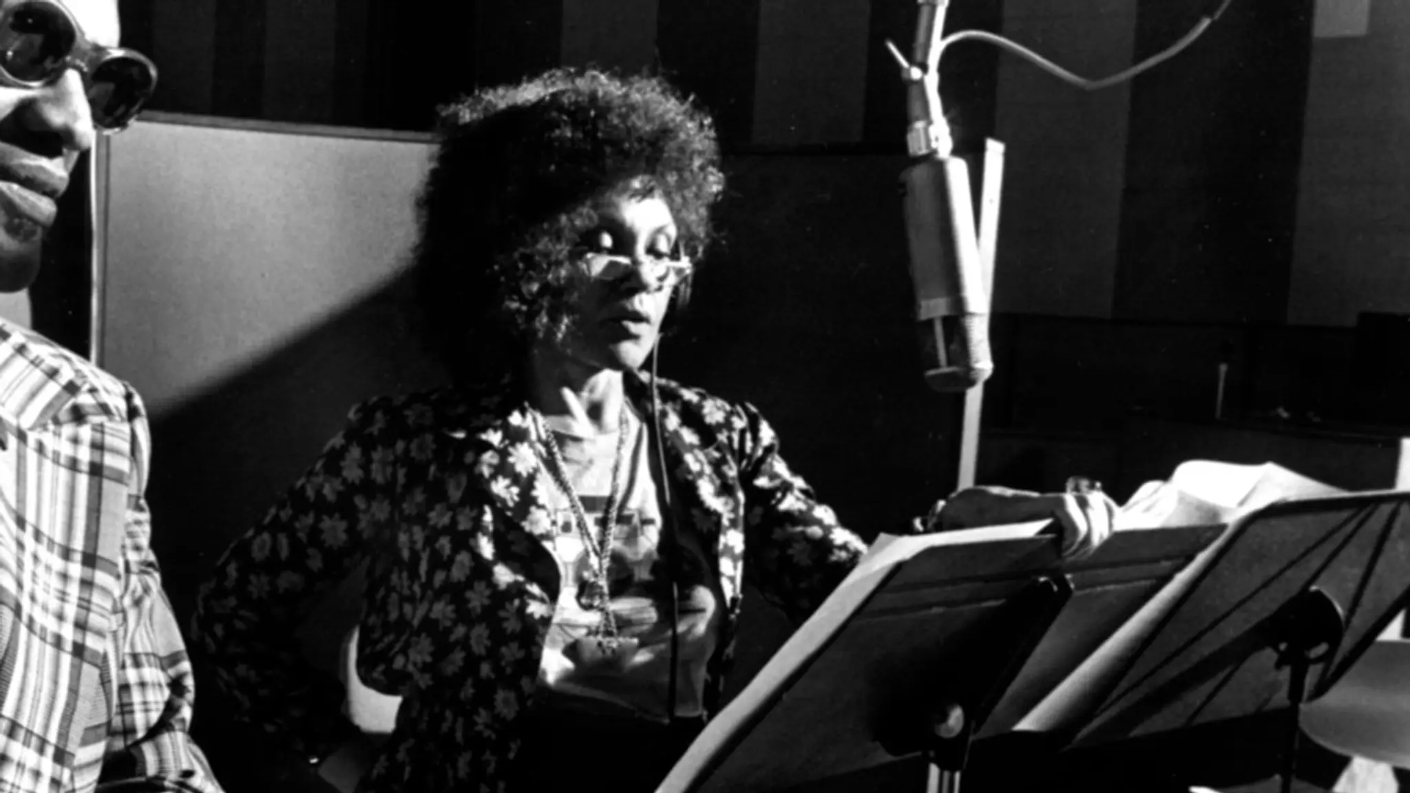 Zomrela Cleo Laine 