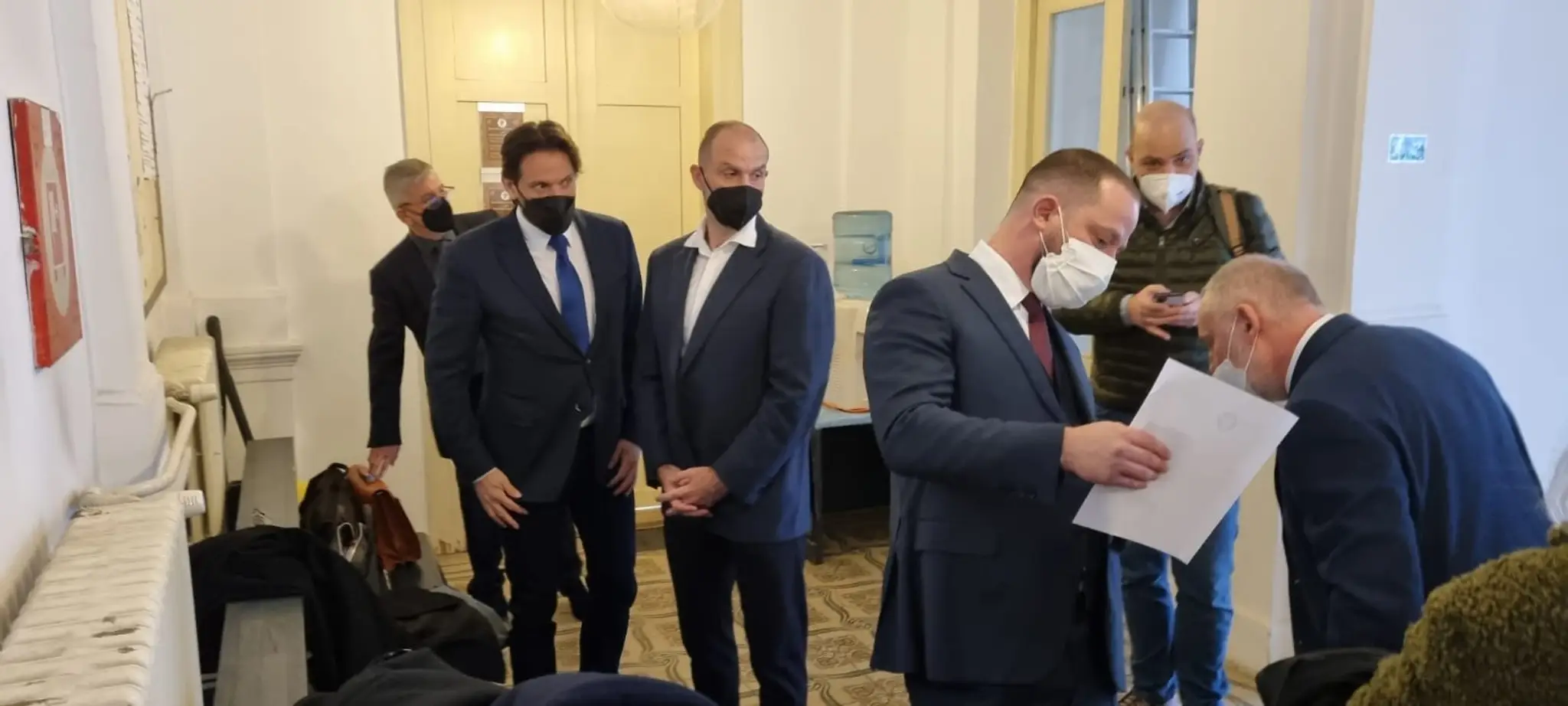 Norbert Bödör s obhajcami Robertom Kaliňákom a Marekom Parom.