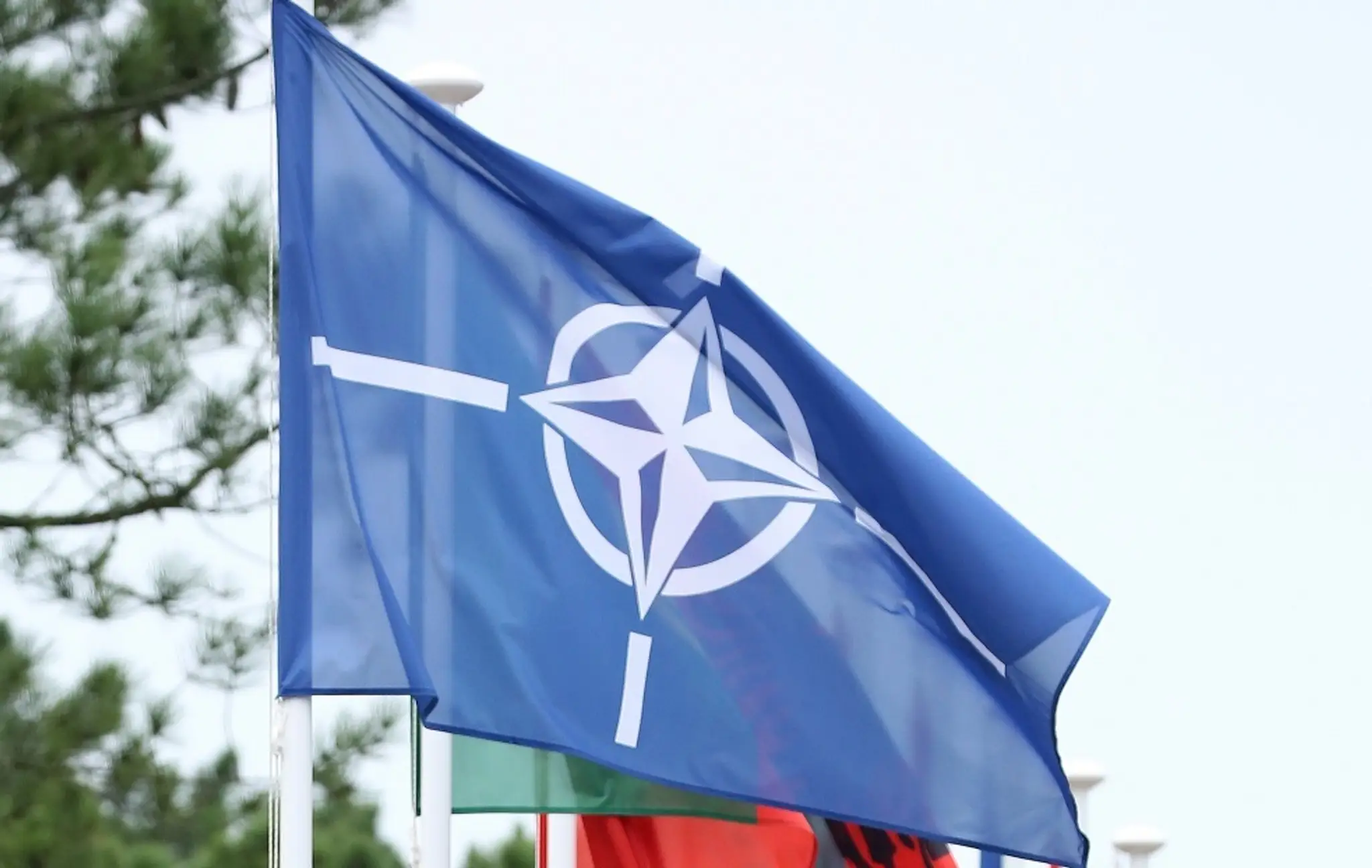 Zástava NATO