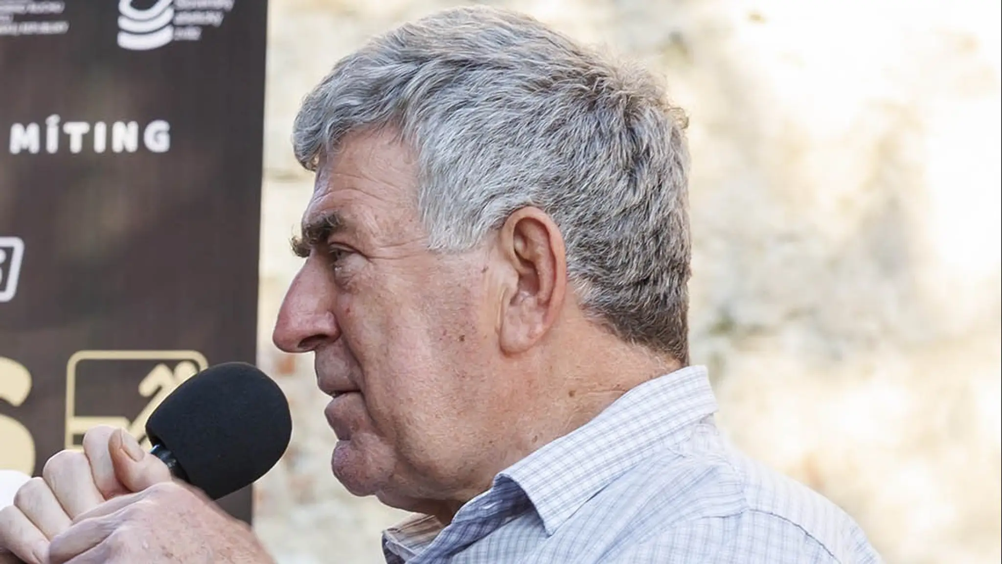 Zomrel Imrich Bugár. (cropped)