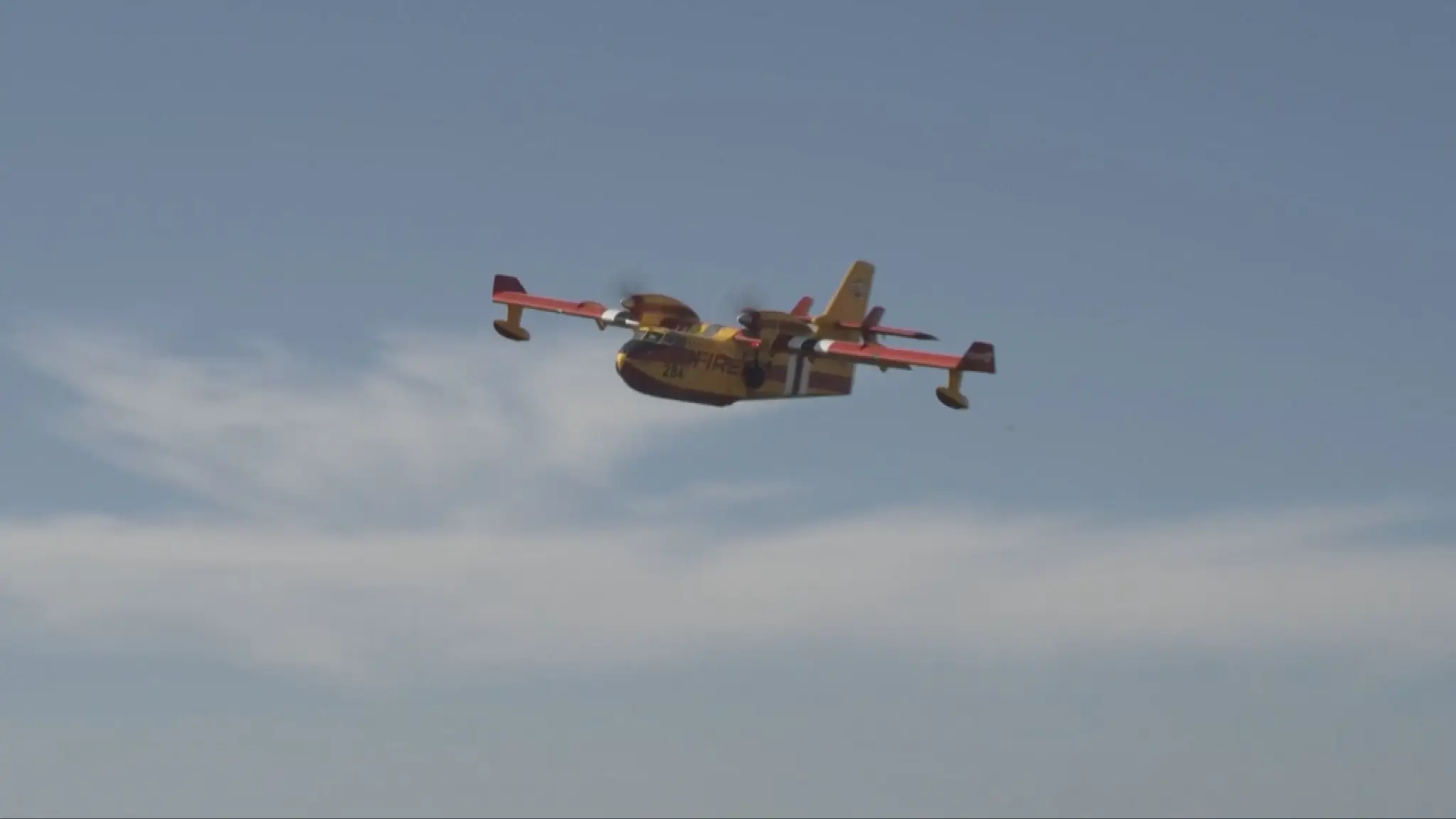 Canadair.