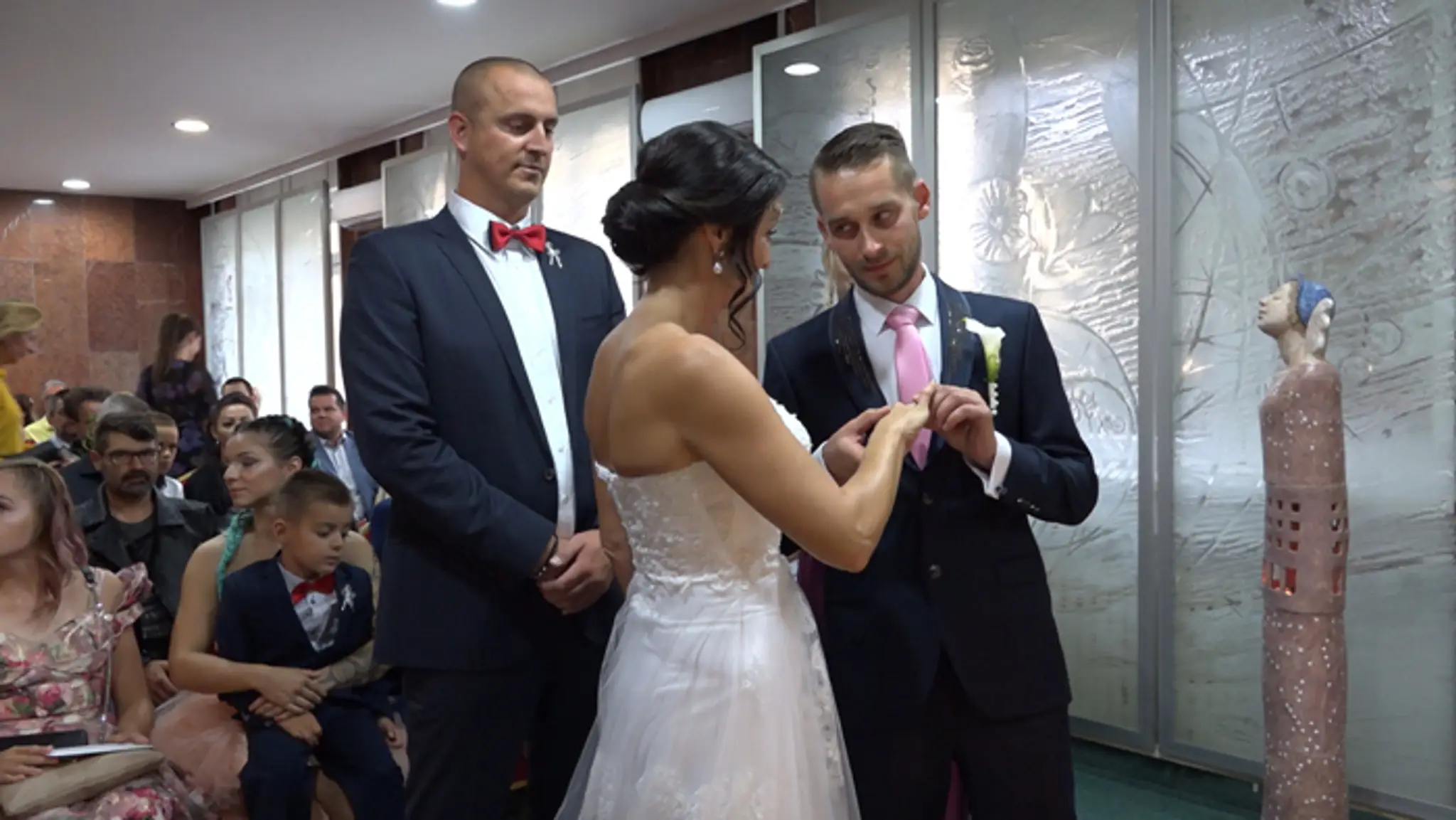 Mladomanželia Žaneta a Marek Šilhavíkovci.