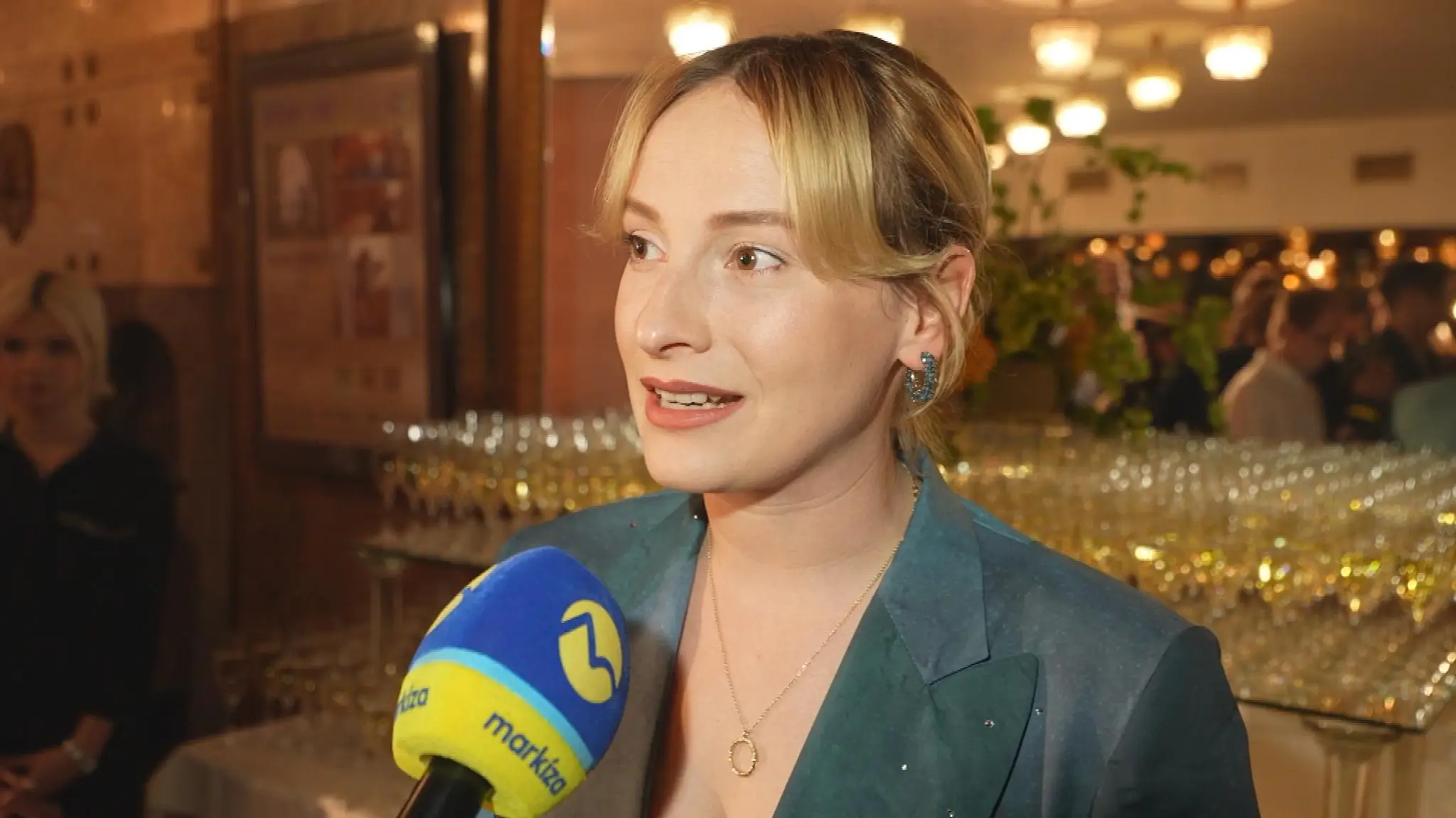 Anna Fialová na premiér pokračovania minisérie Iveta.