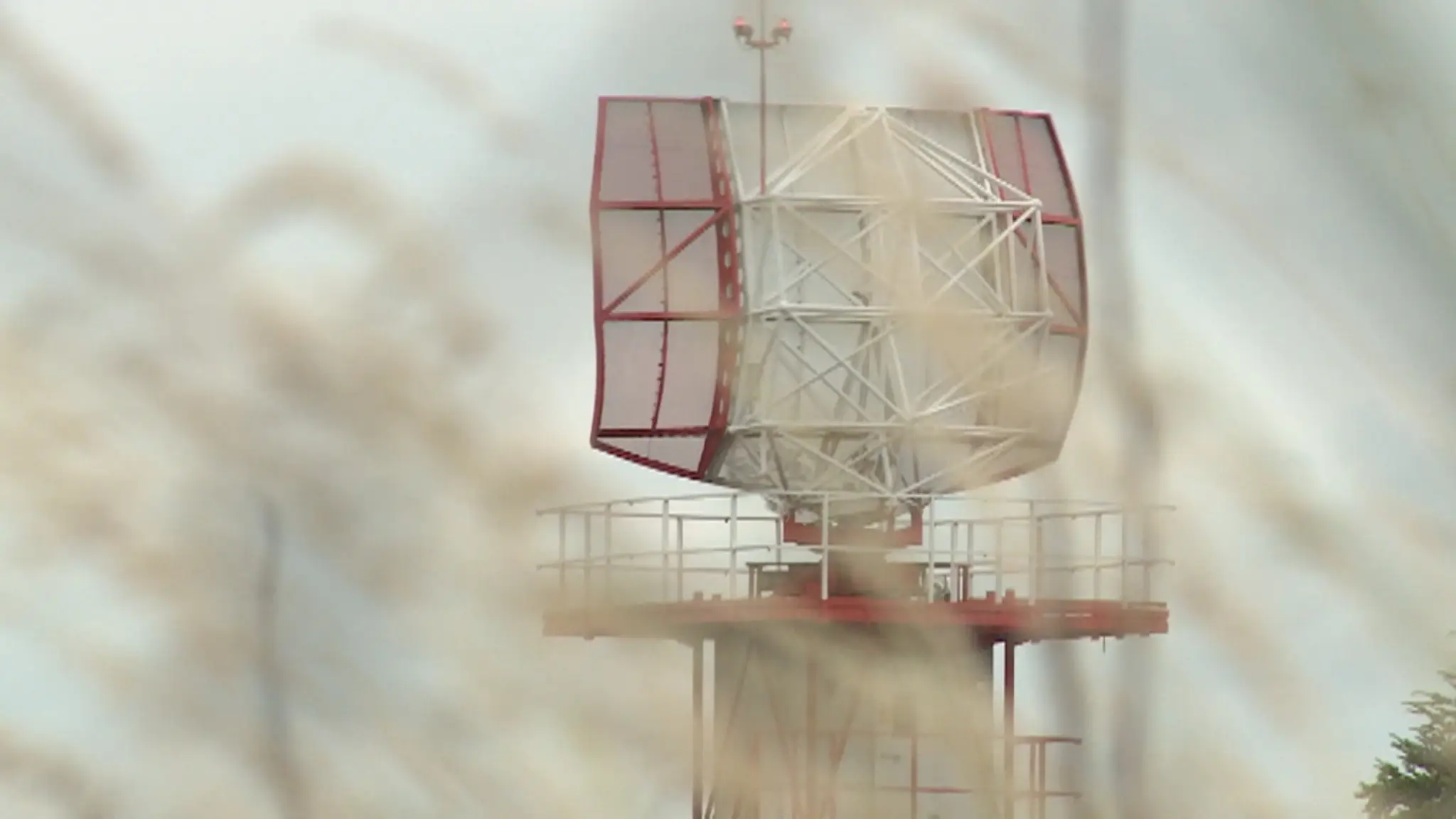 Vojenský radar.