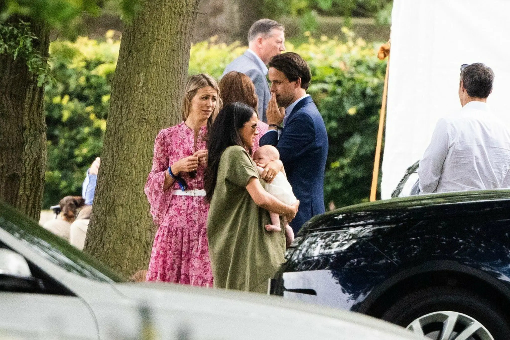 Meghan so synom Archiem prvýkrát na verejnsoti. 