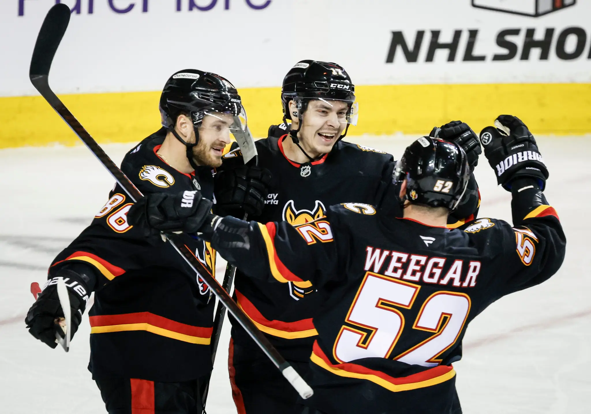 Hokejisti Calgary Flames sa tešia z gólu.