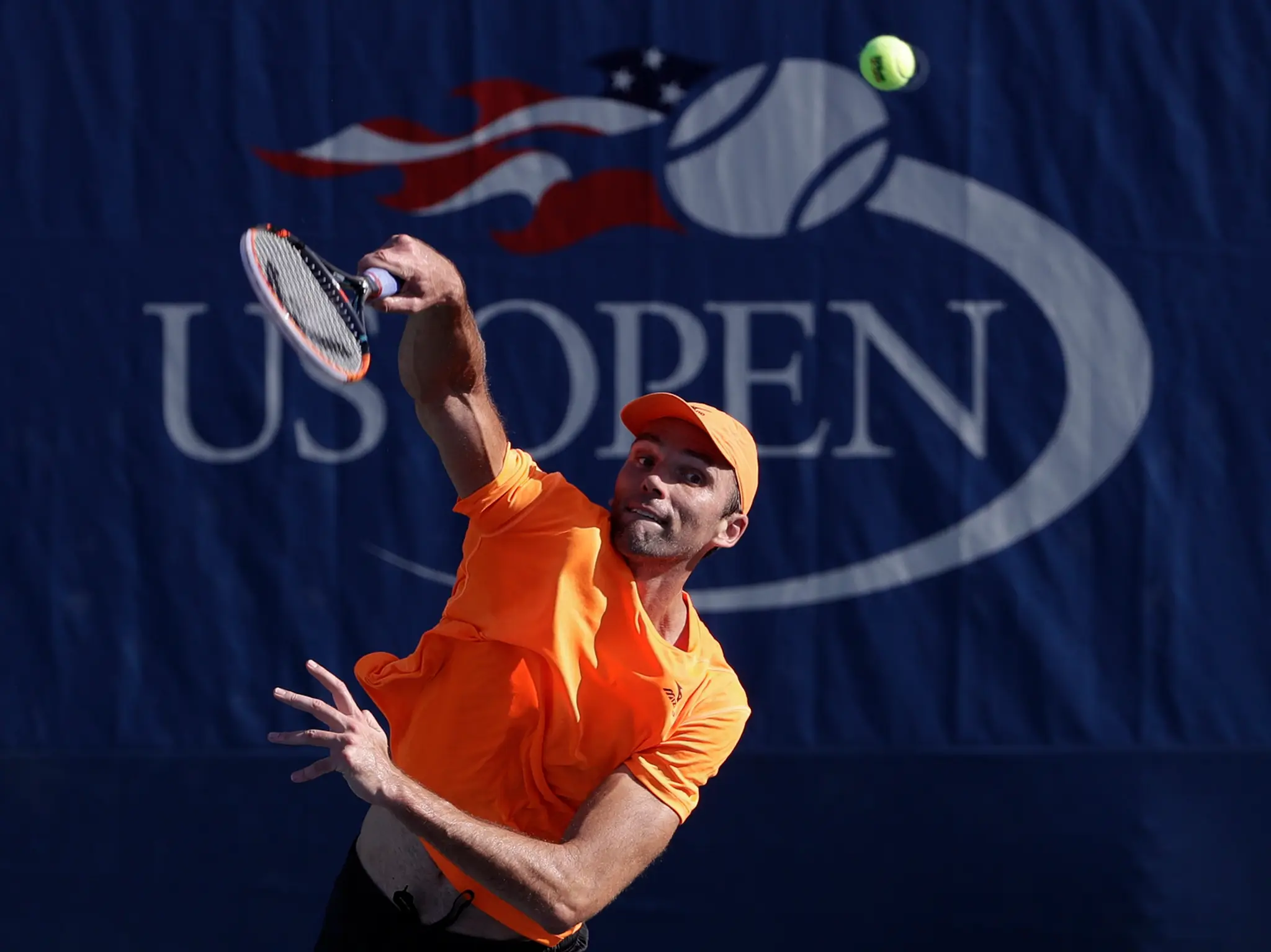 Chorvát Ivo Karlovič počas US Open.