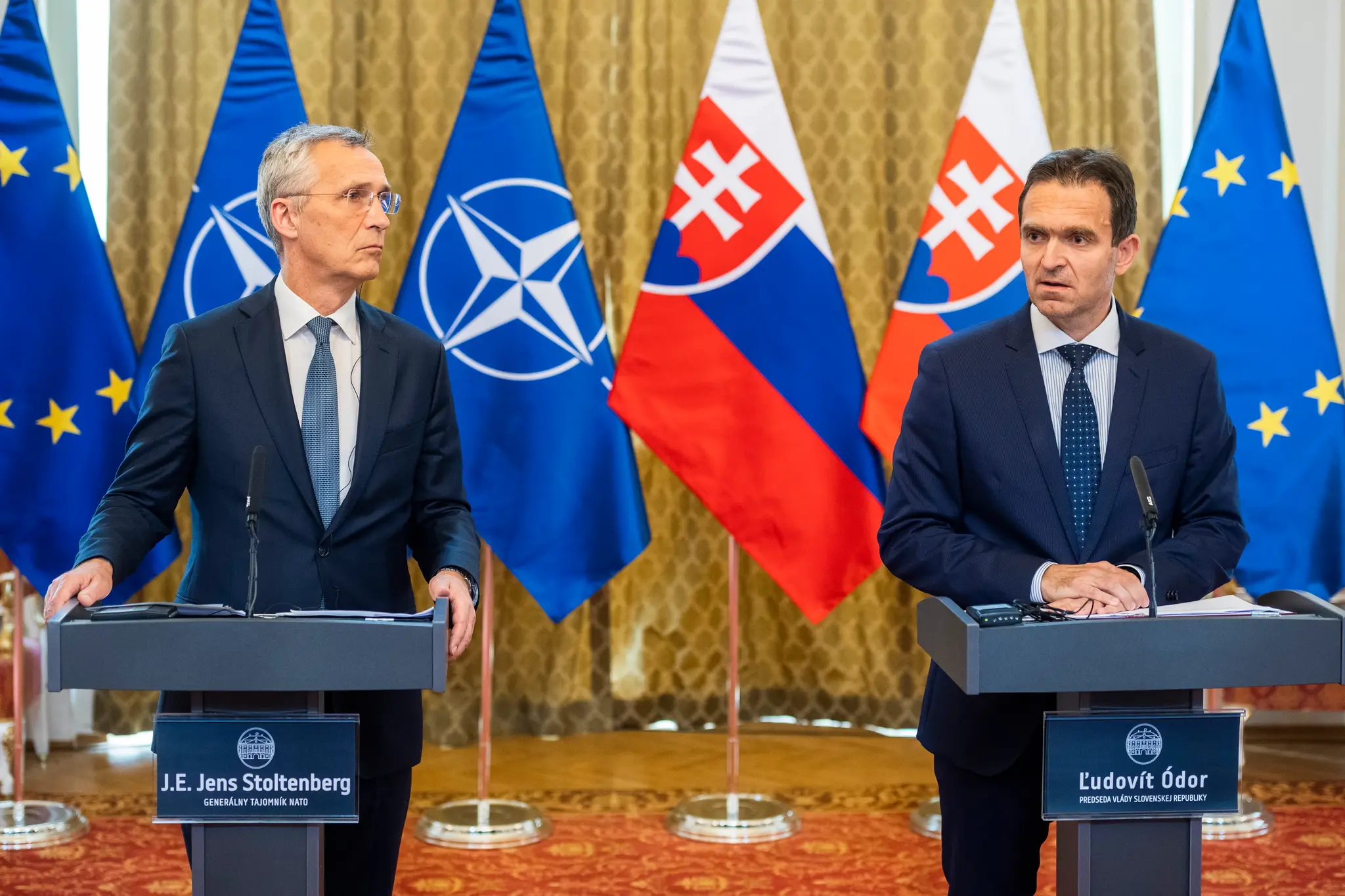 Predseda vlády SR Ľudovít Ódor prijal generálneho tajomníka NATO Jensa Stoltenberga