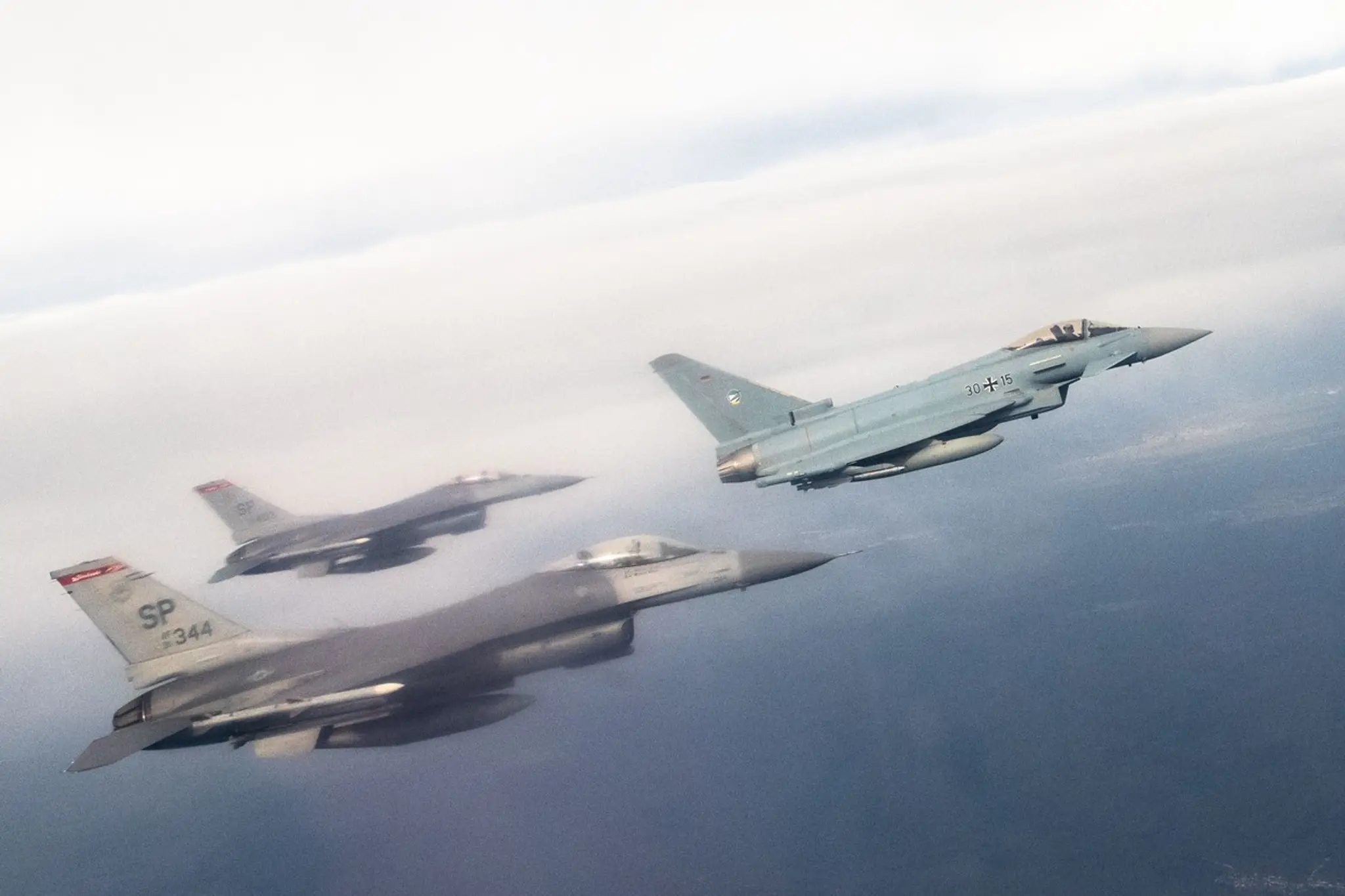 Stíhačky Eurofighter Typhoon.
