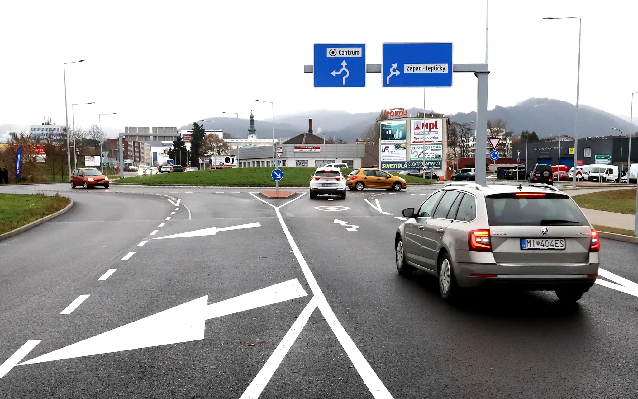 Turbo-okružná križovatka vo Zvolene