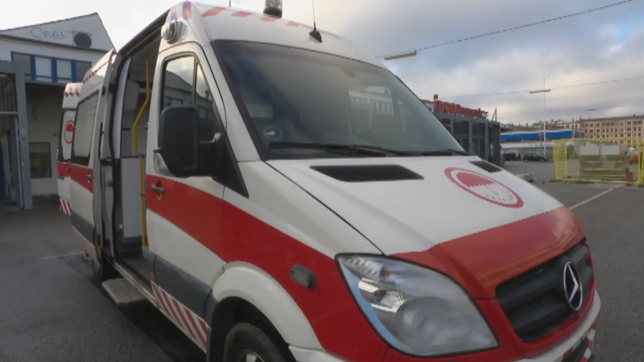 Sex-ambulancia v Kodani.