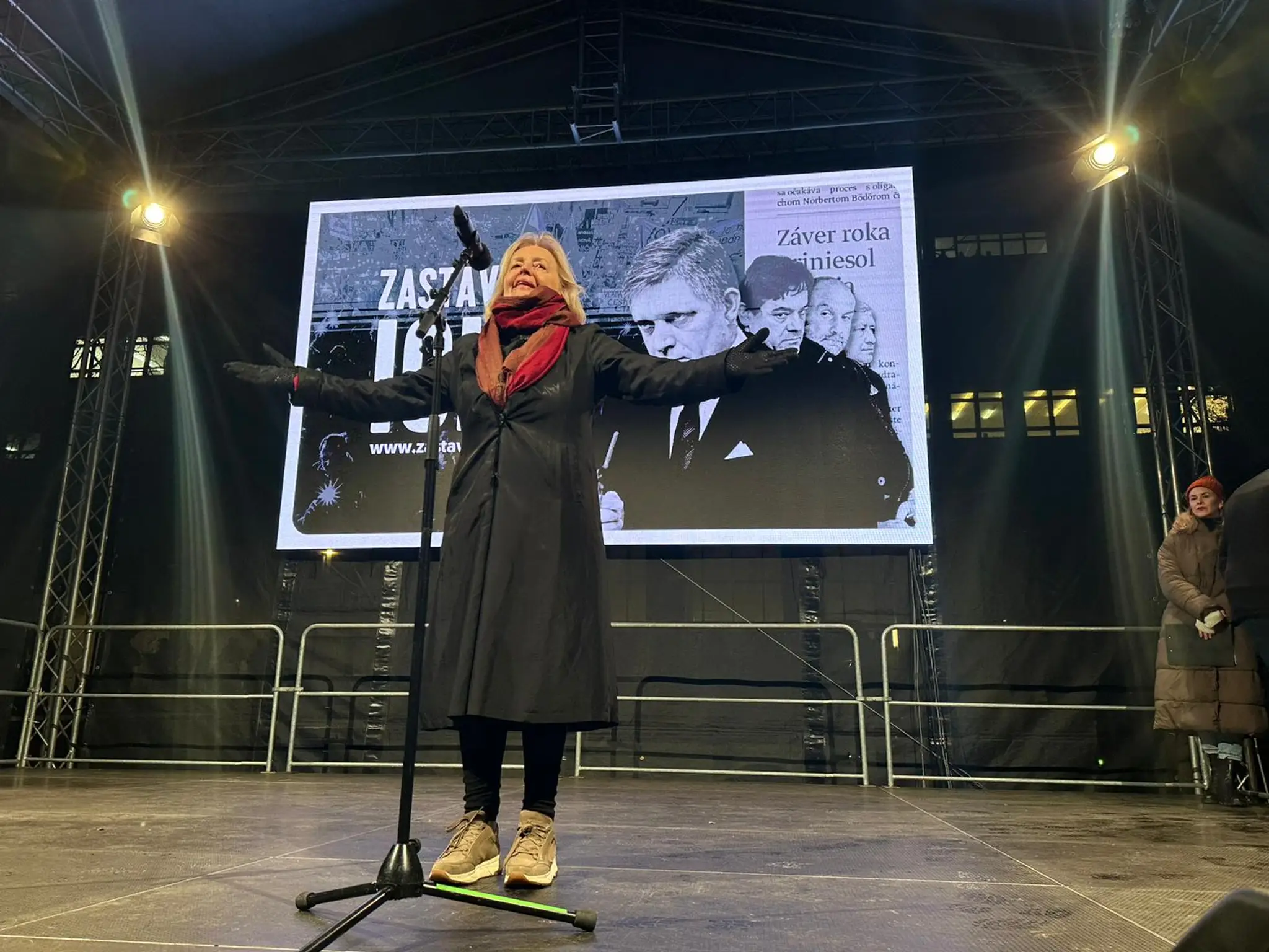Na protest prišli tisícky ľudí.