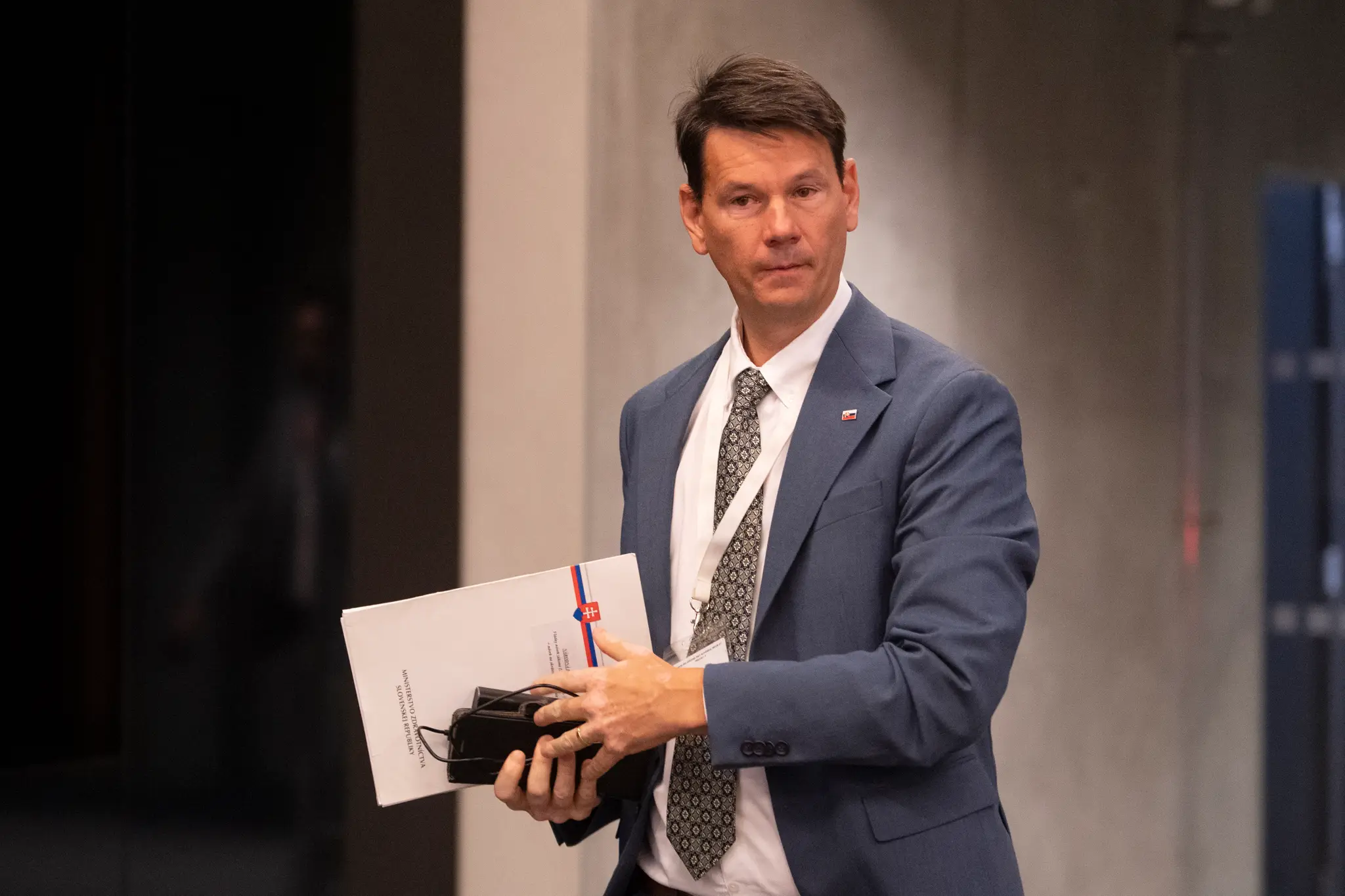 Na snímke minister zdravotníctva Michal Palkovič prichádza na schôdzu Národnej rady.