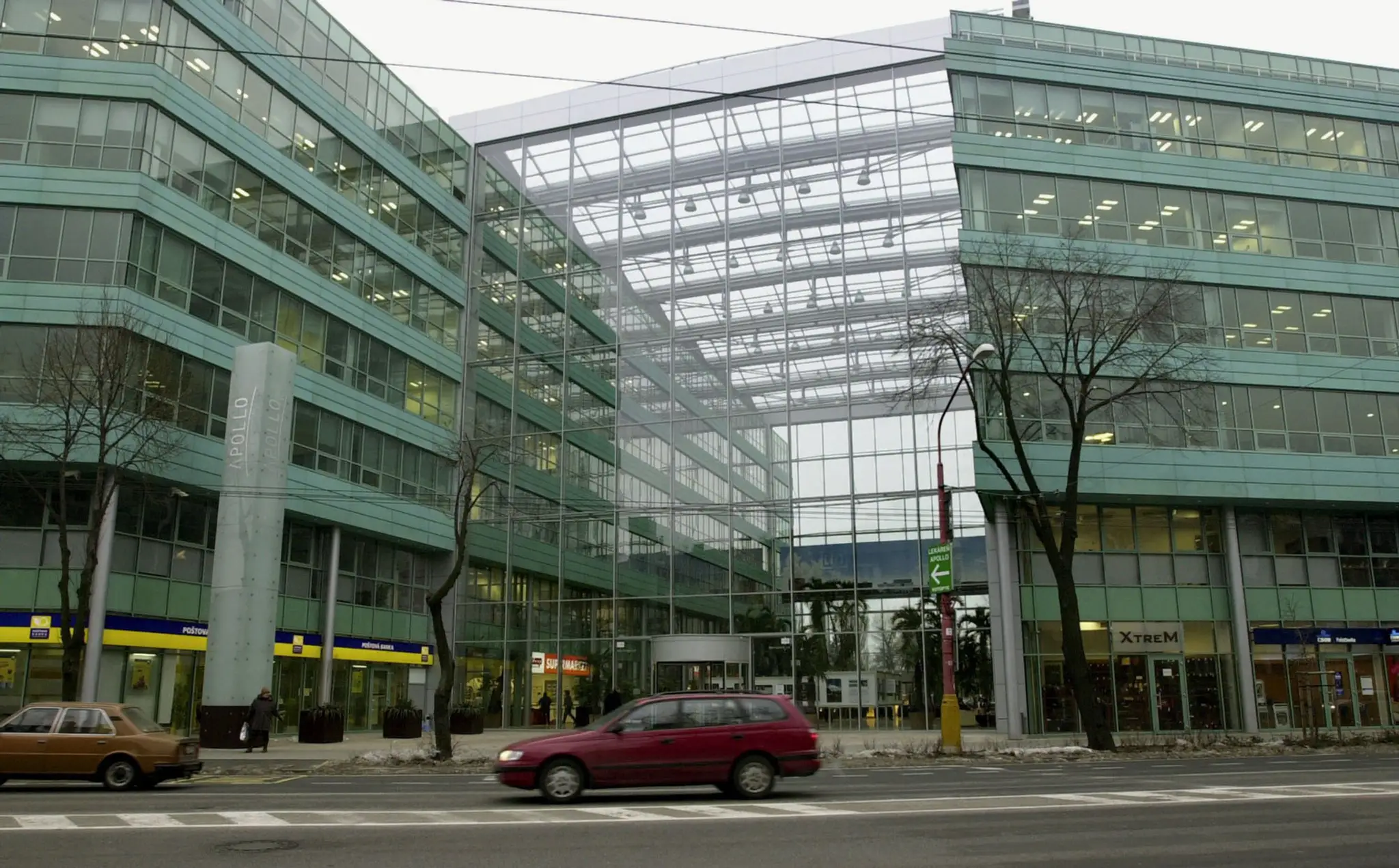 Apollo Business Centrum.