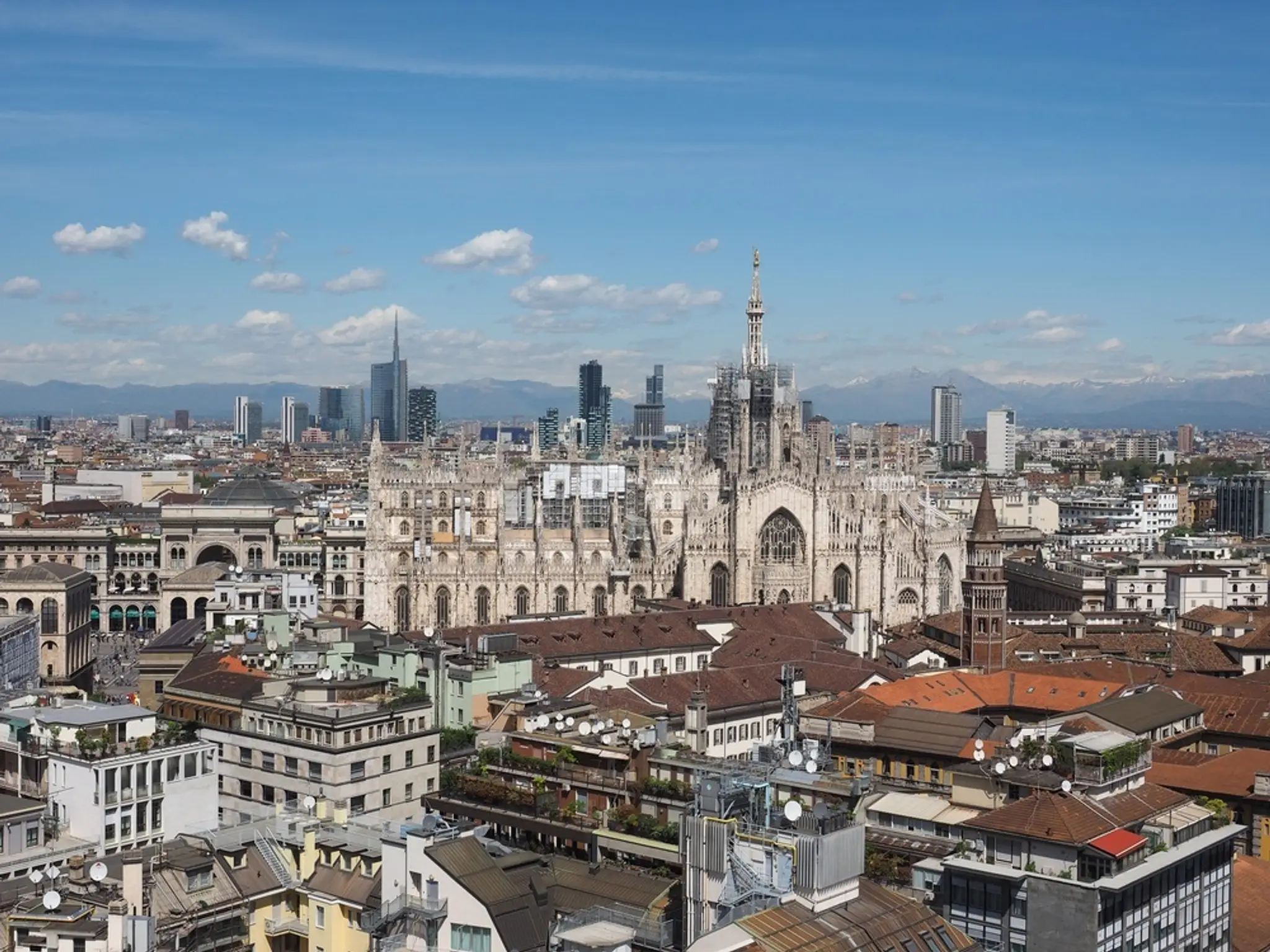 Miláno.