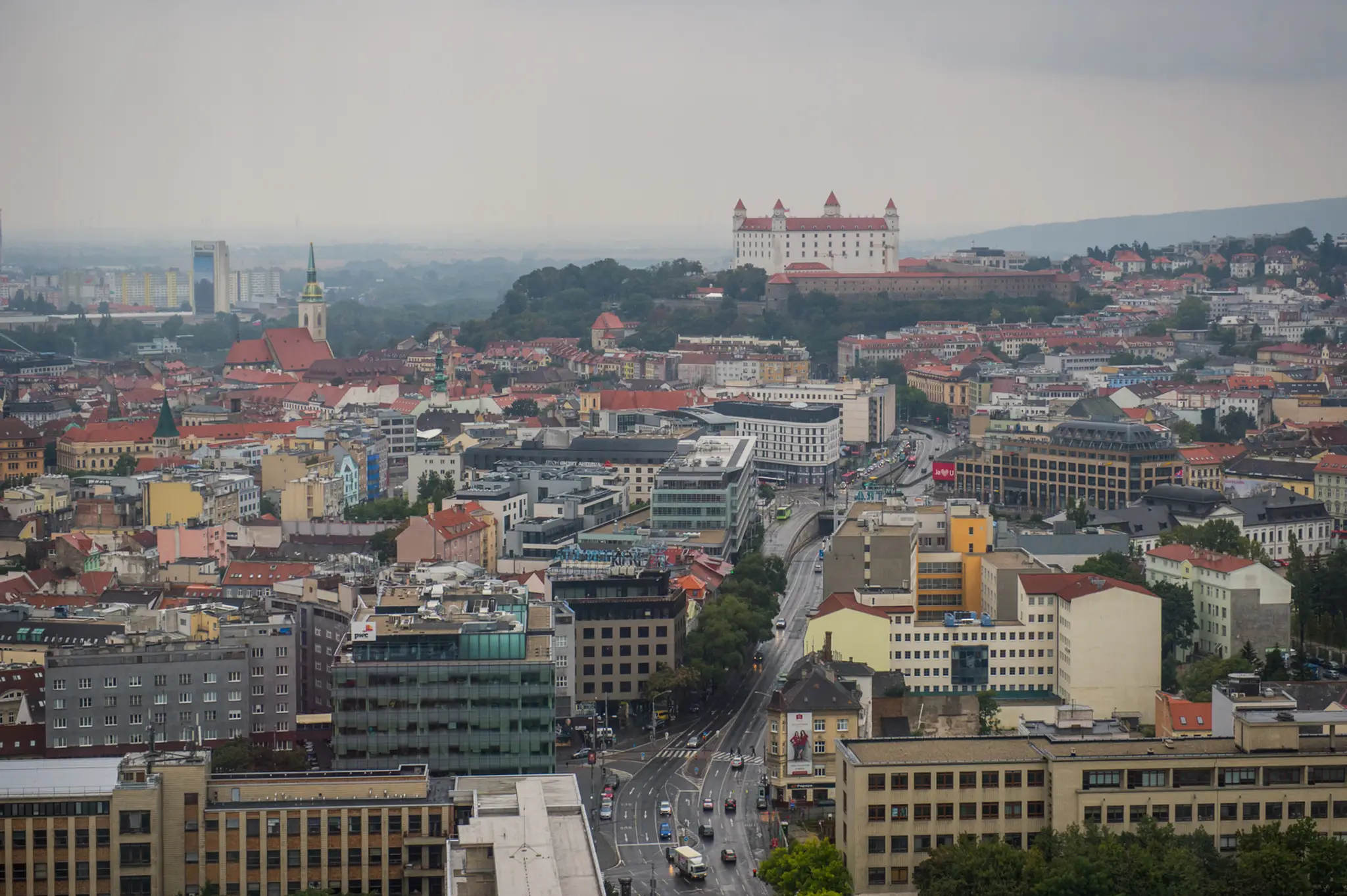 Výhľad na Bratislavu z Národnej banky Slovenska