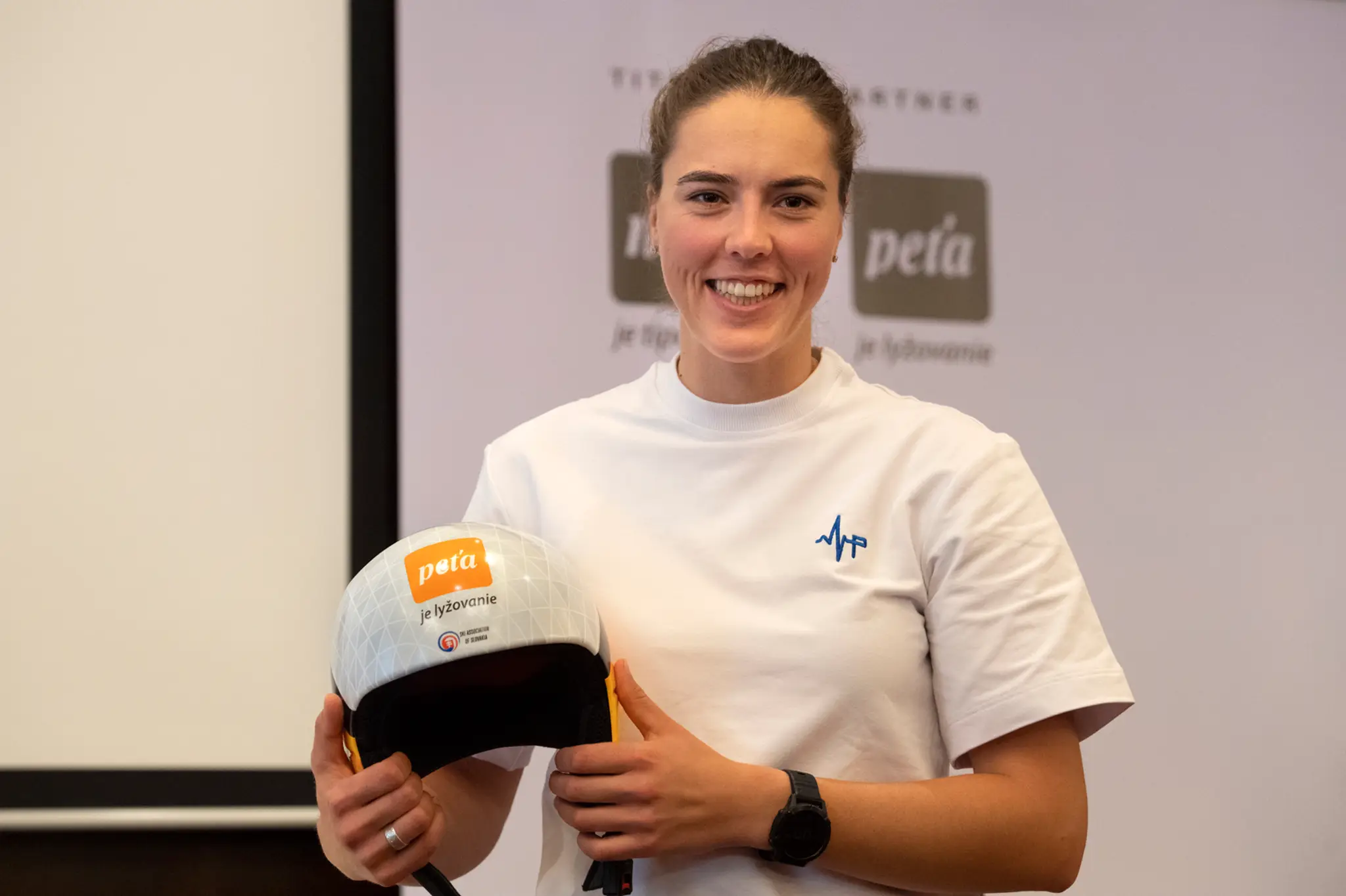 Petra Vlhová počas tlačovej konferencie pred začiatkom sezóny.