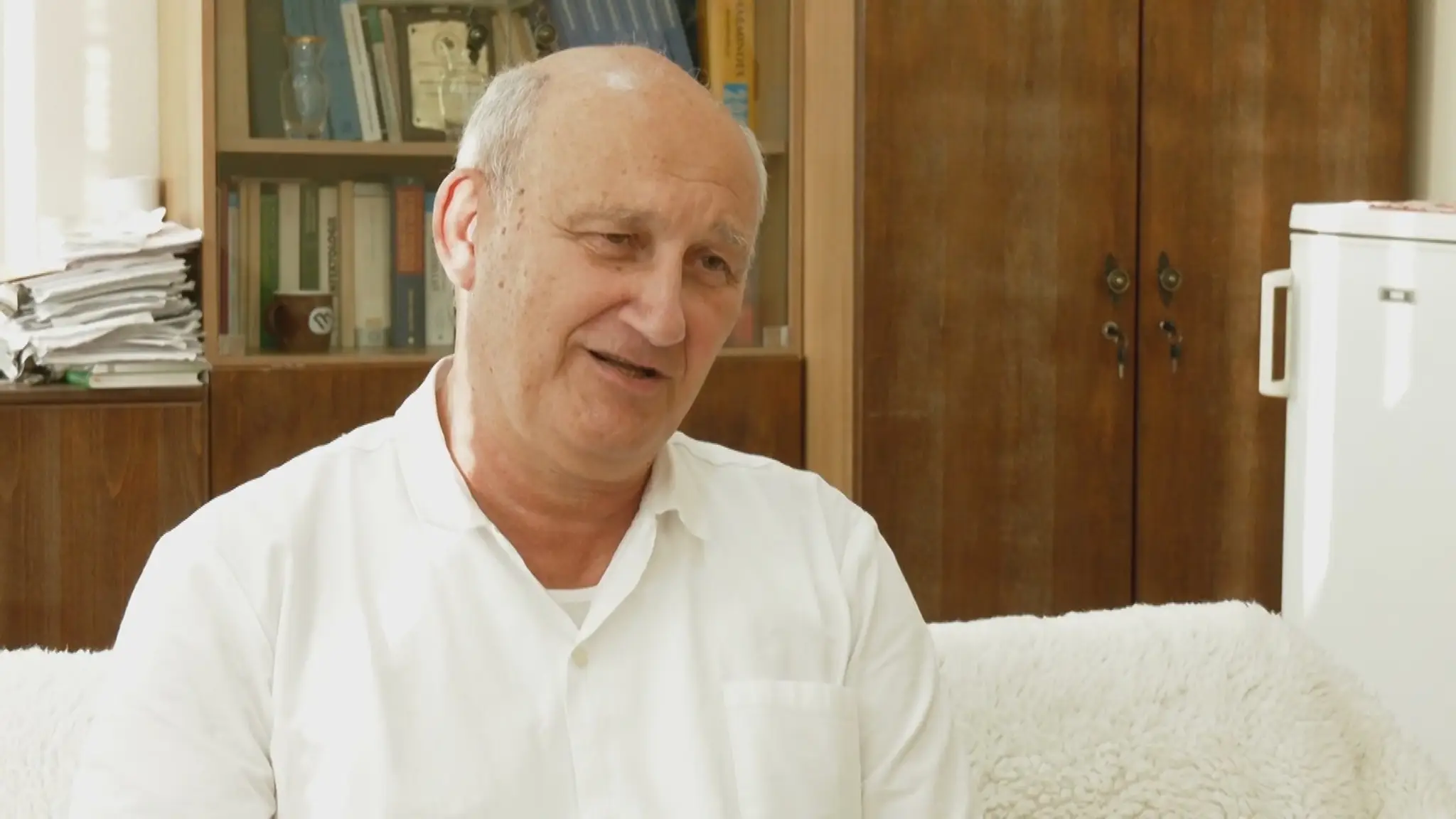 Primár infekčného oddelenia Peter Kirschner.