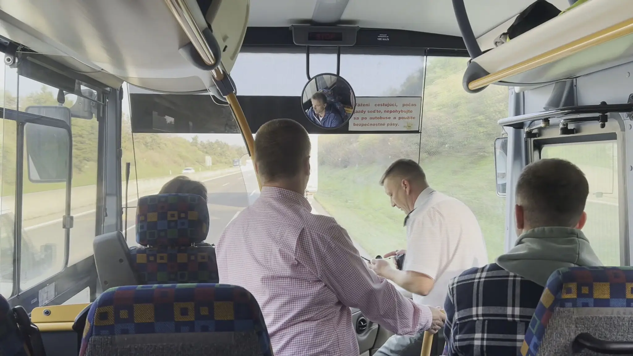 Špeciálny autobus.