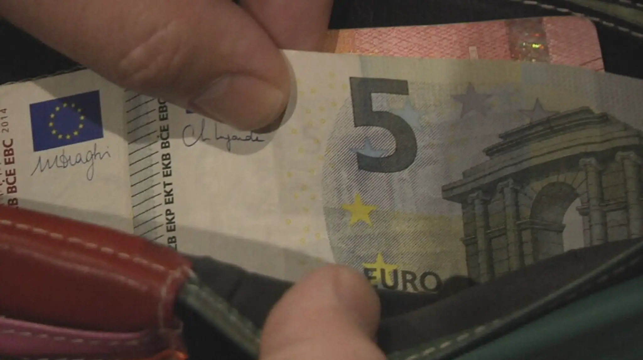 Odborníci radia, ako si môžeme našetriť na dôchodok