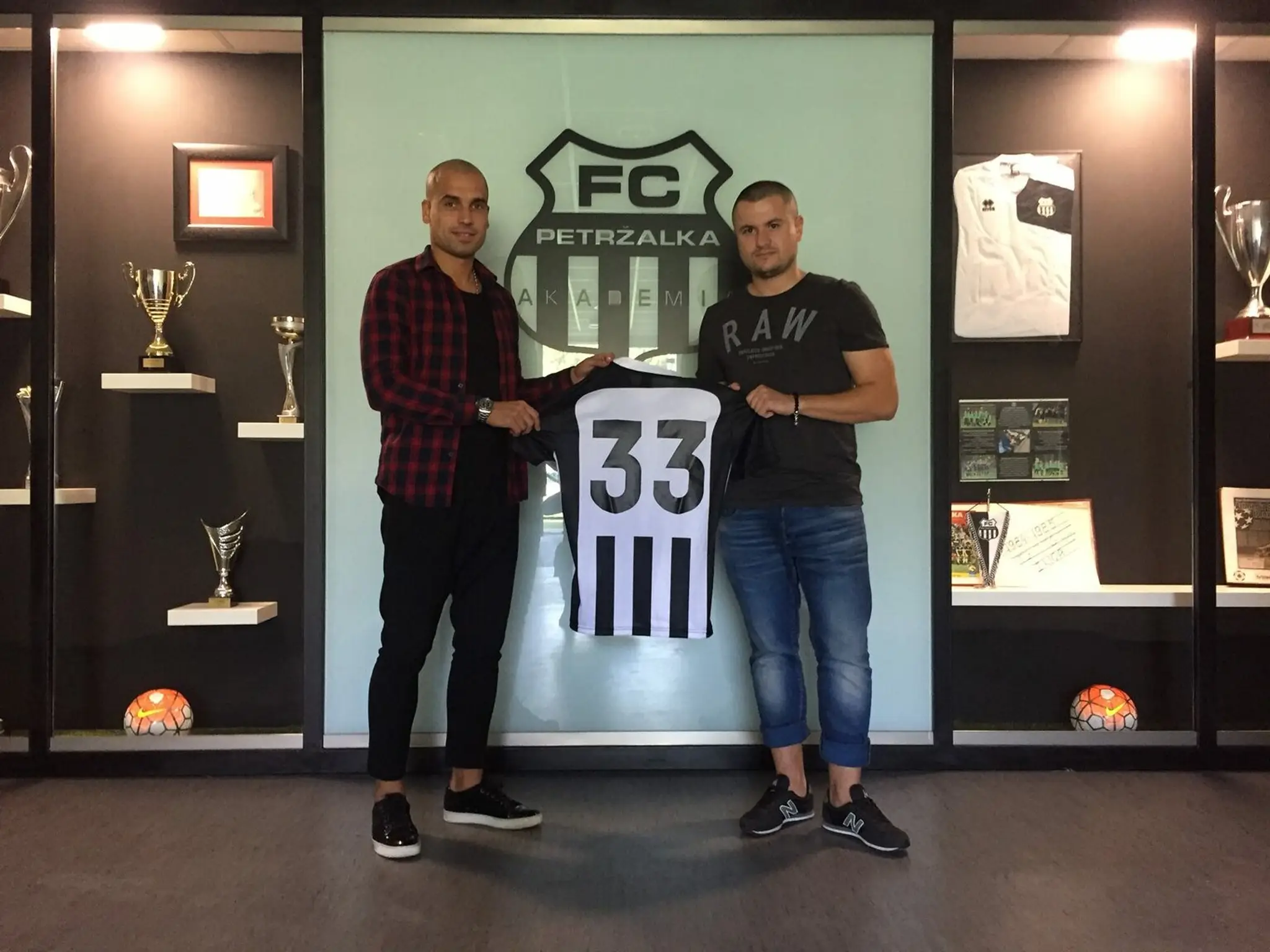 Juraj Piroska sa stal novou posilou FC Petržalka Akadémia.