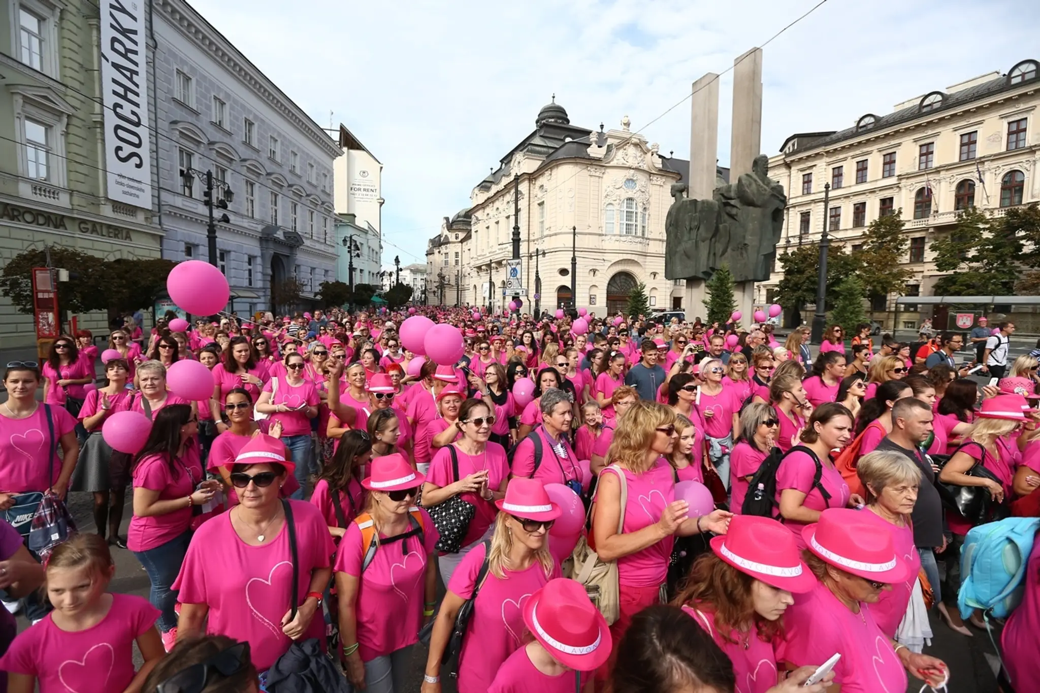 AVON Pochod 2015_5.jpg