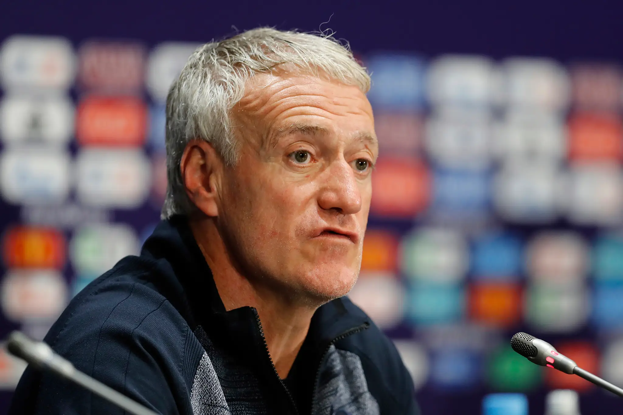 Kouč Francúzska Didier Deschamps na tlačovej konferencii pred finále MS 2018.