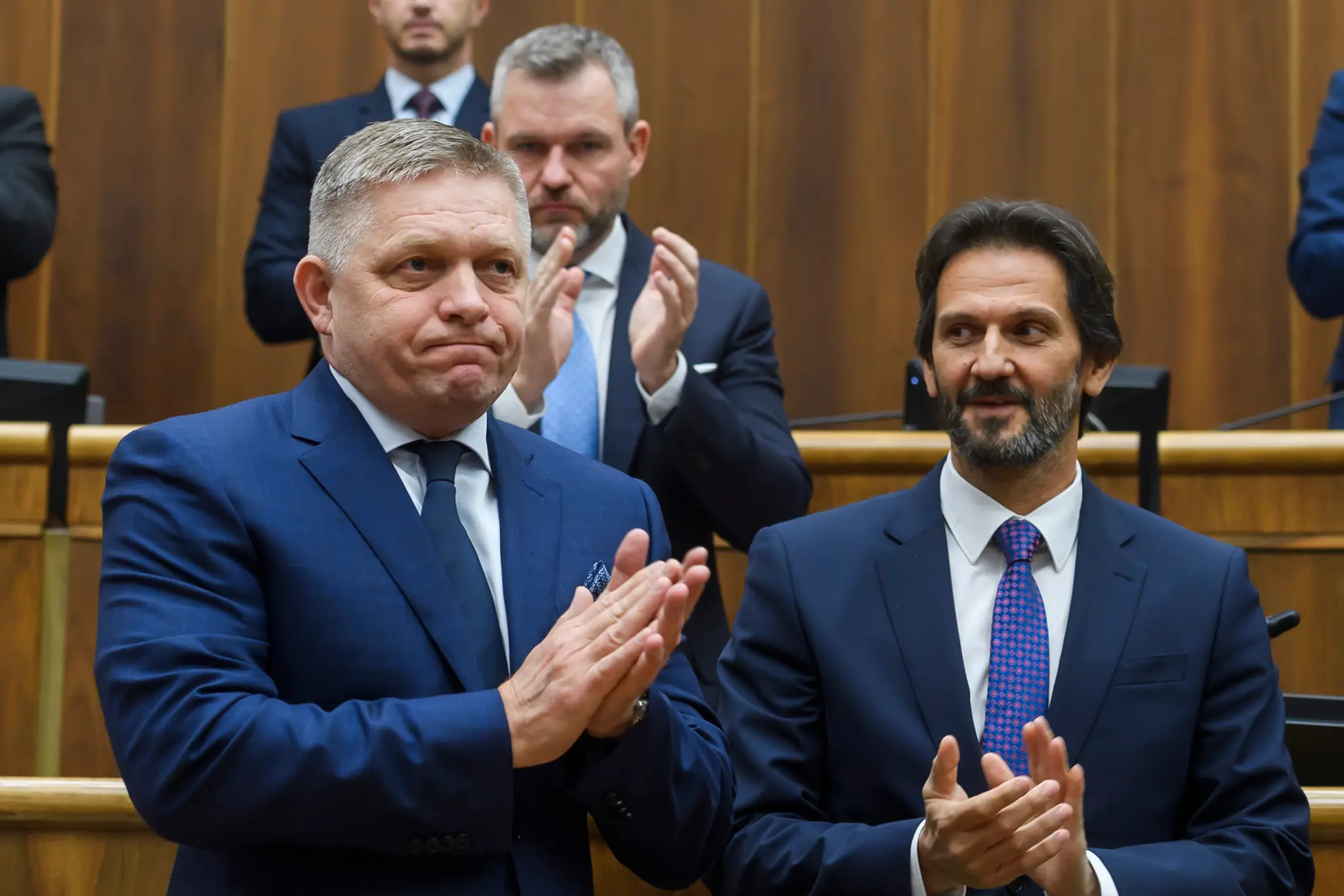 Minister obrany Robert Kaliňák (Smer-SD), prezident Peter Pellegrini a predseda vlády SR Robert Fico (Smer-SD)
