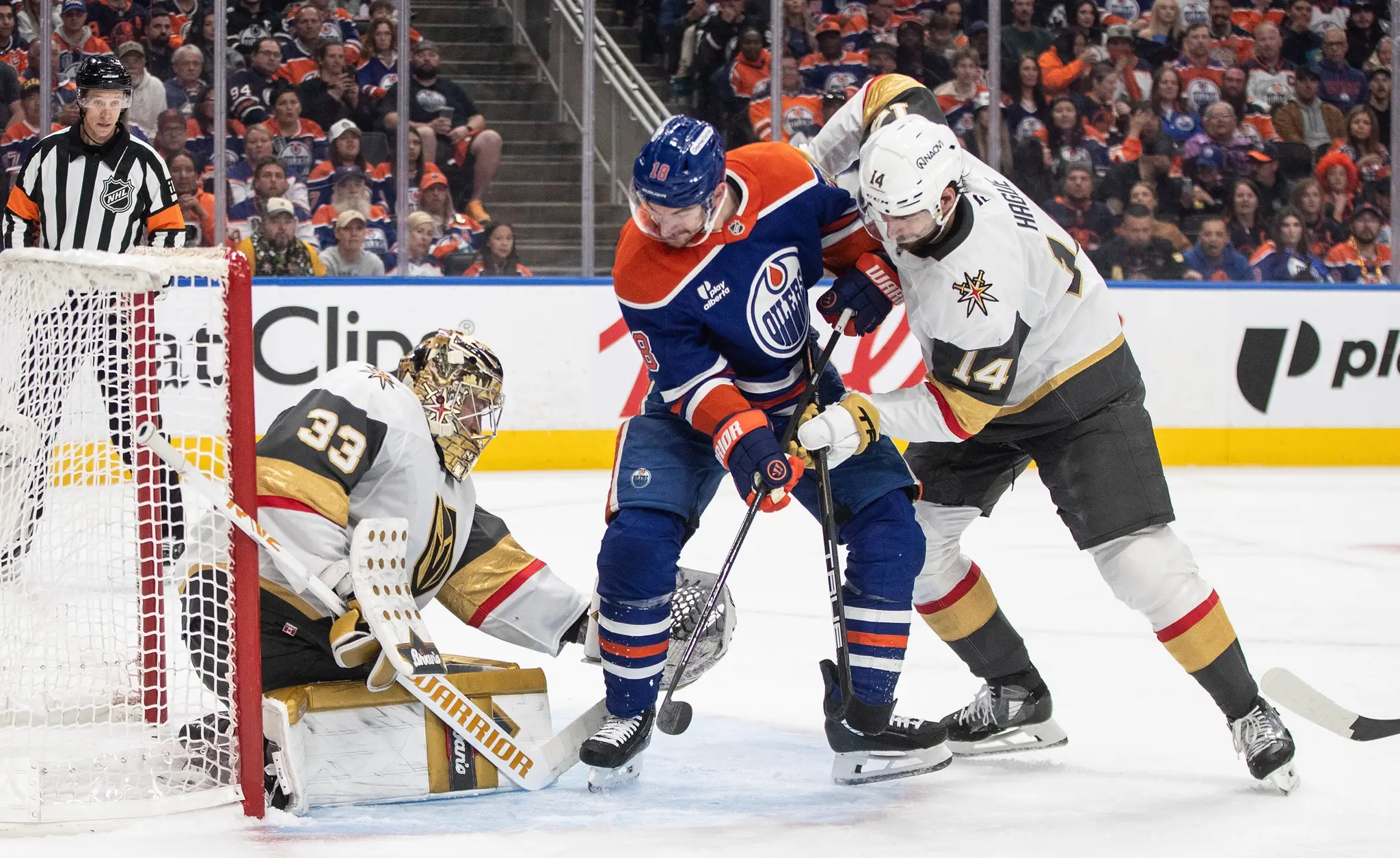 Hokejisti Edmontonu získali v sérii s Vegas tretí bod.