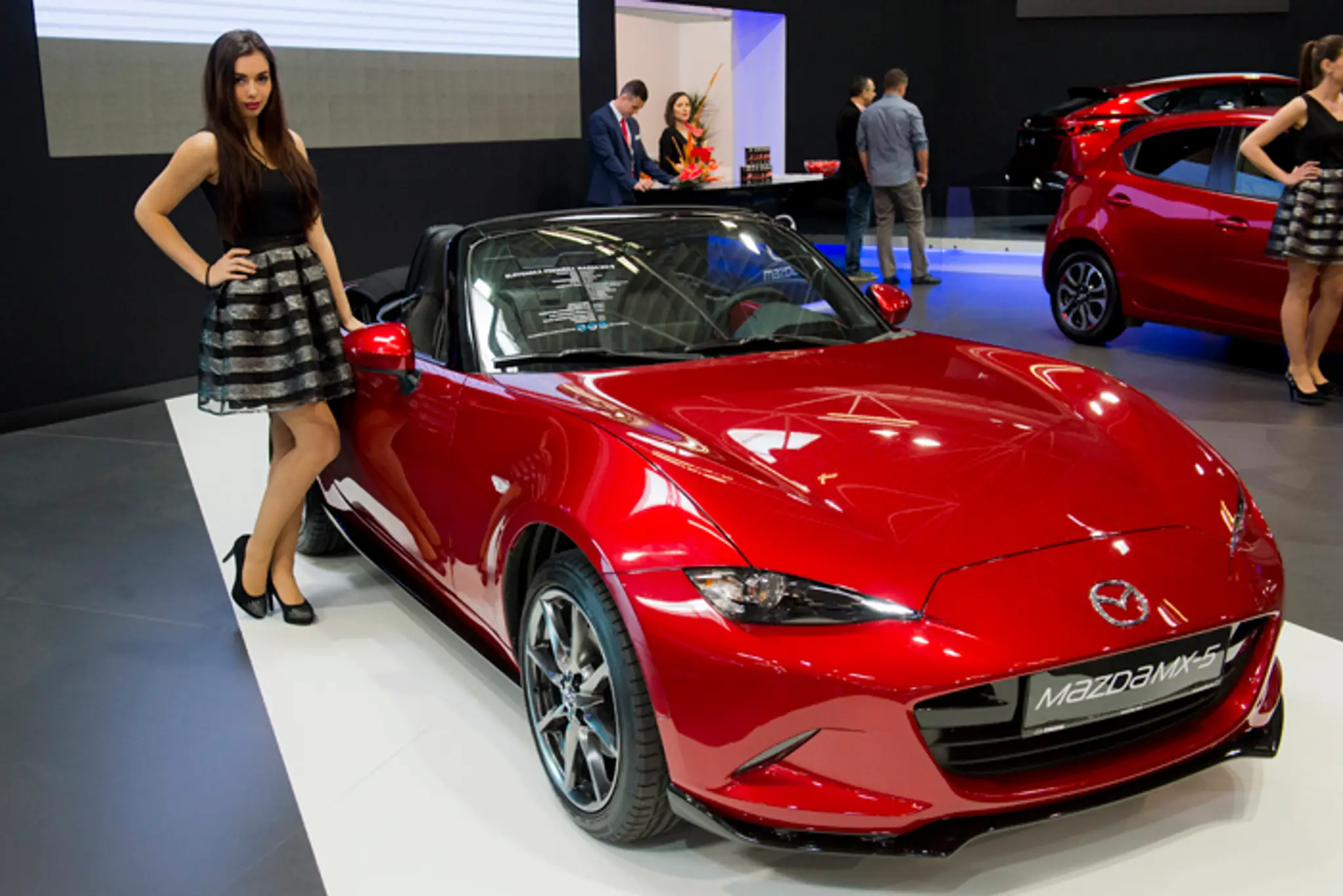 Premiéra automobilu Mazda MX-5 na bratislavskom Autosalóne 2016.