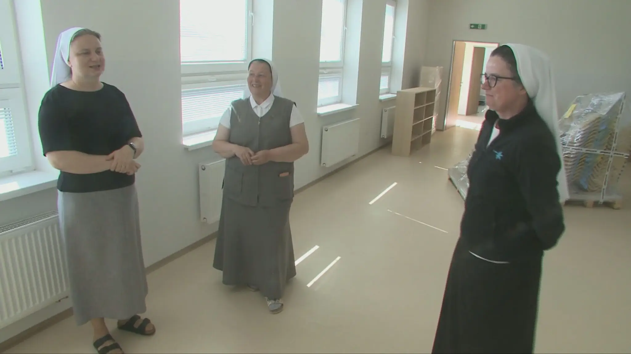 Mníšky vybudovali materskú školu pre deti z osady.