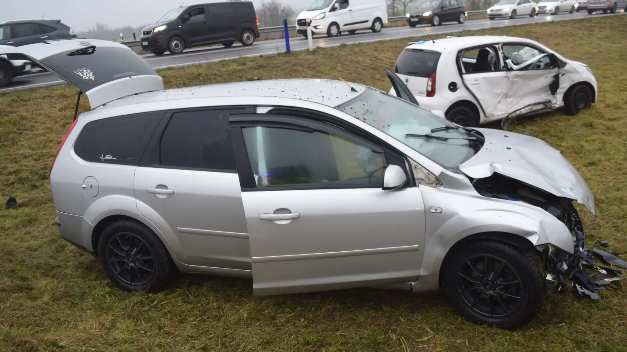 Ranná nehoda medzi Kvetoslavovom a Šamorínom.