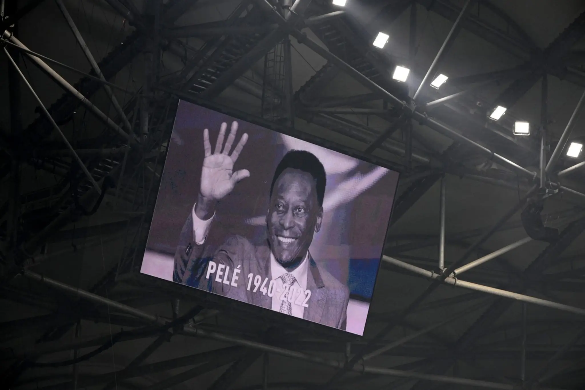 Pelé úmrtie