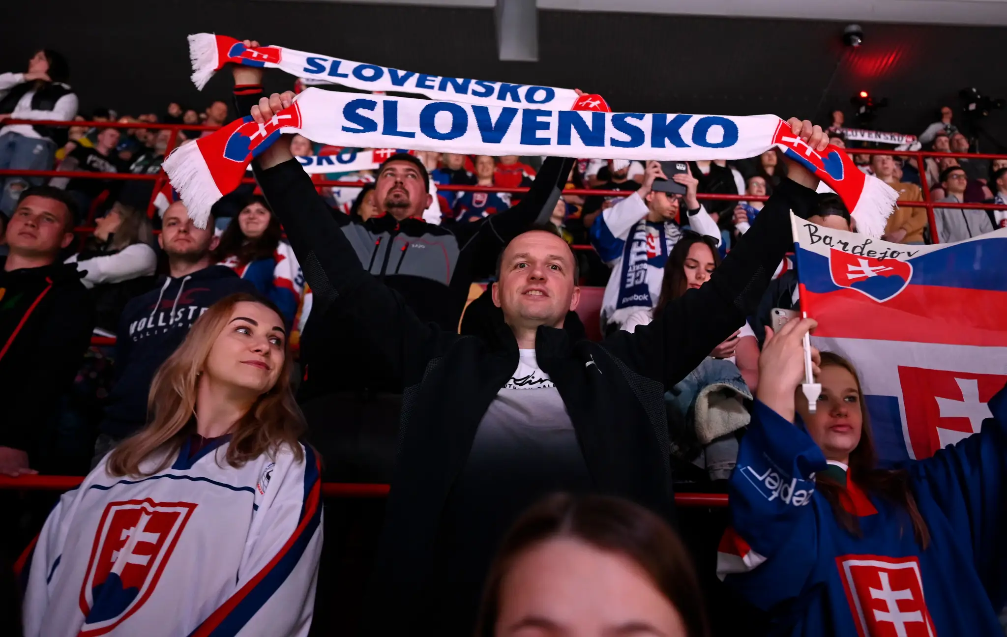 Fanúšikovia hokejovej reprezentácie.