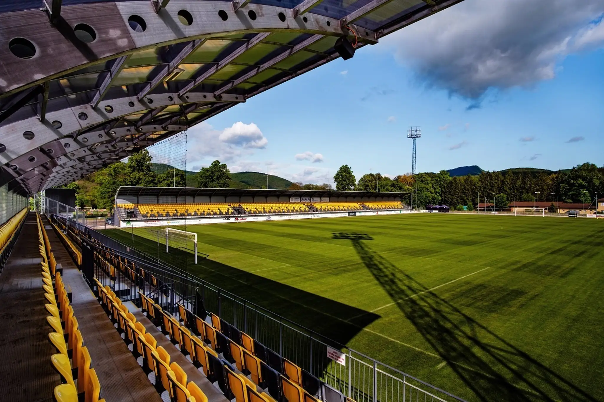 Mestský futbalový štadión v Žiari nad Hronom.