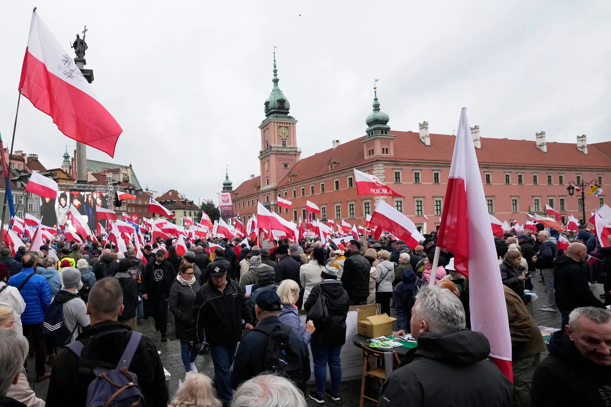 Protest proti migrácii vo Varšave