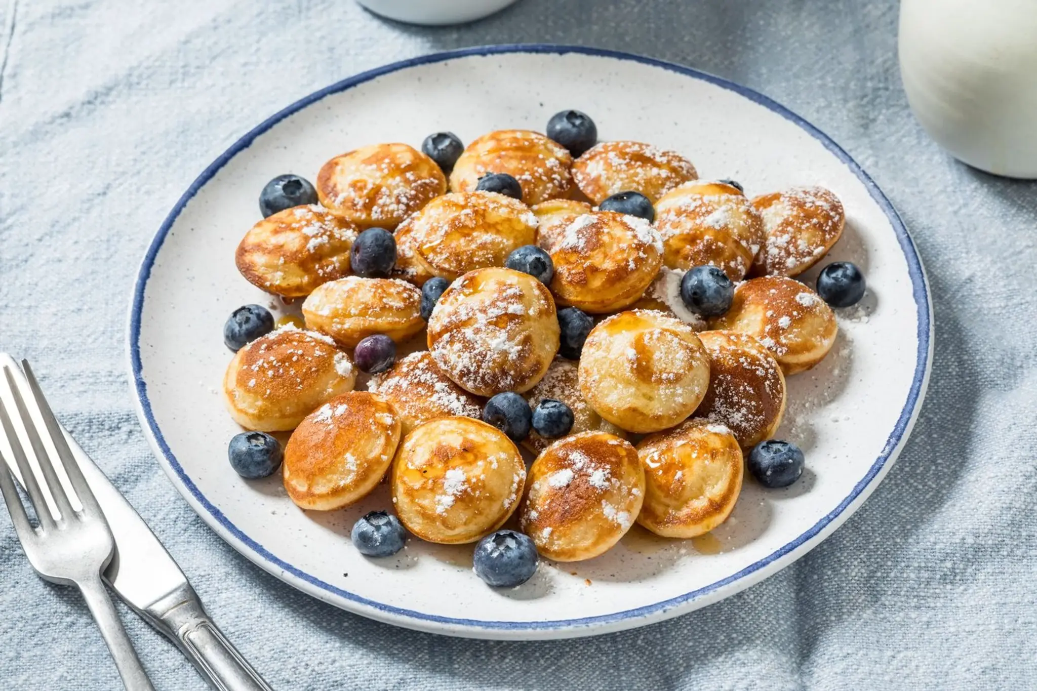 5. Poffertjes (Holandsko)
