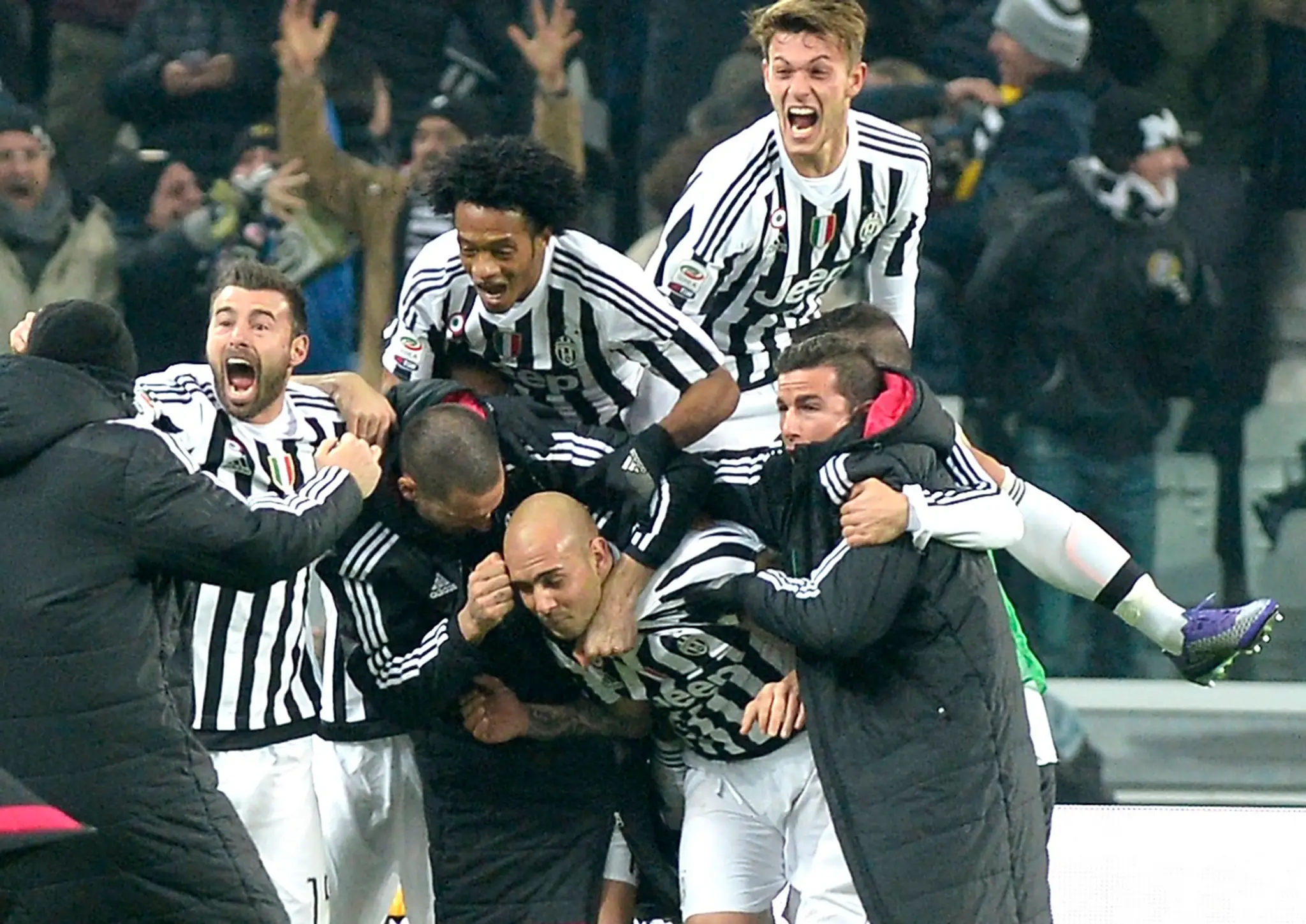 Juventus Turín porazil SSC Neapol.