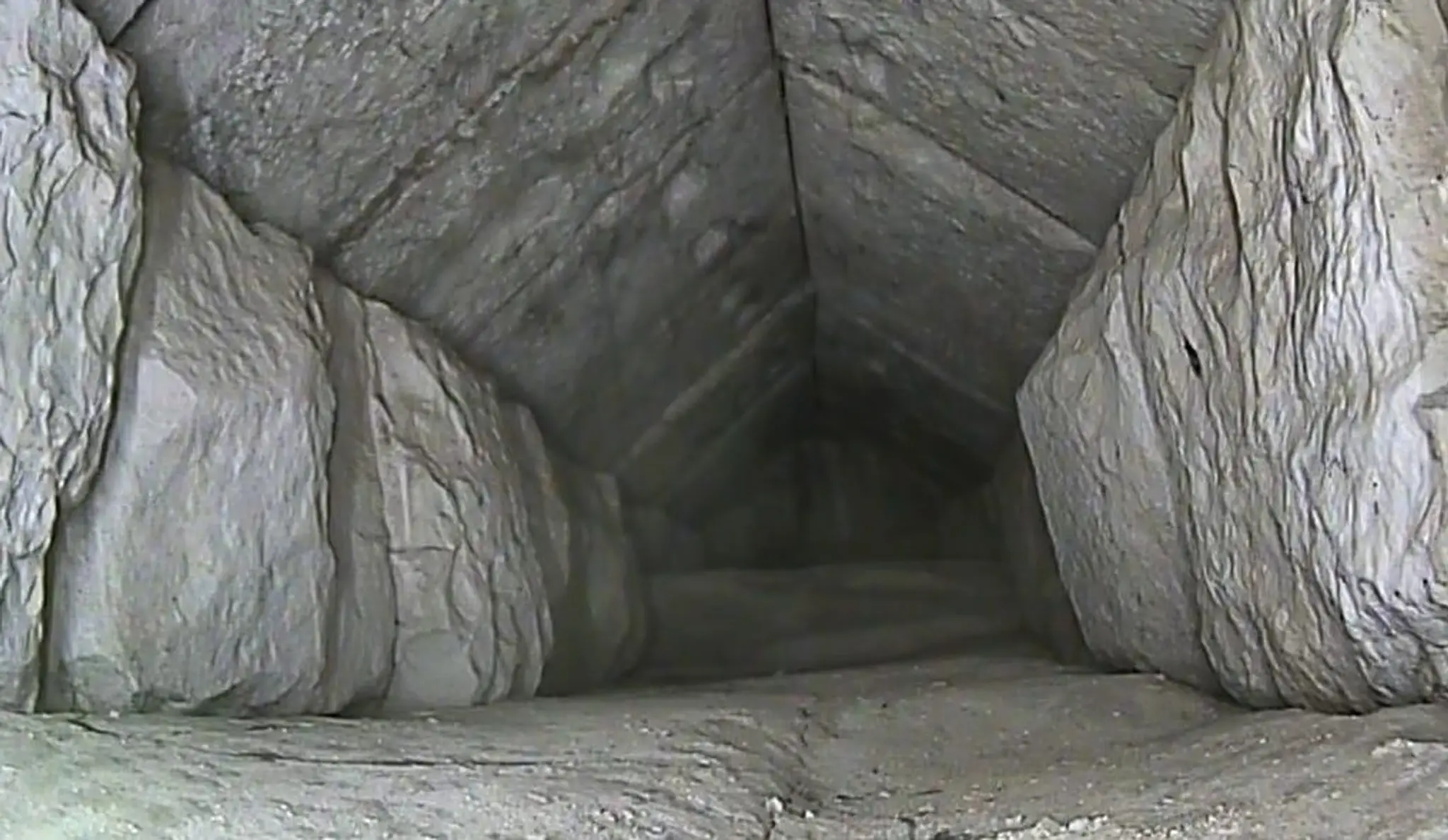 Novobjavená komora vo Veľkej pyramíde.