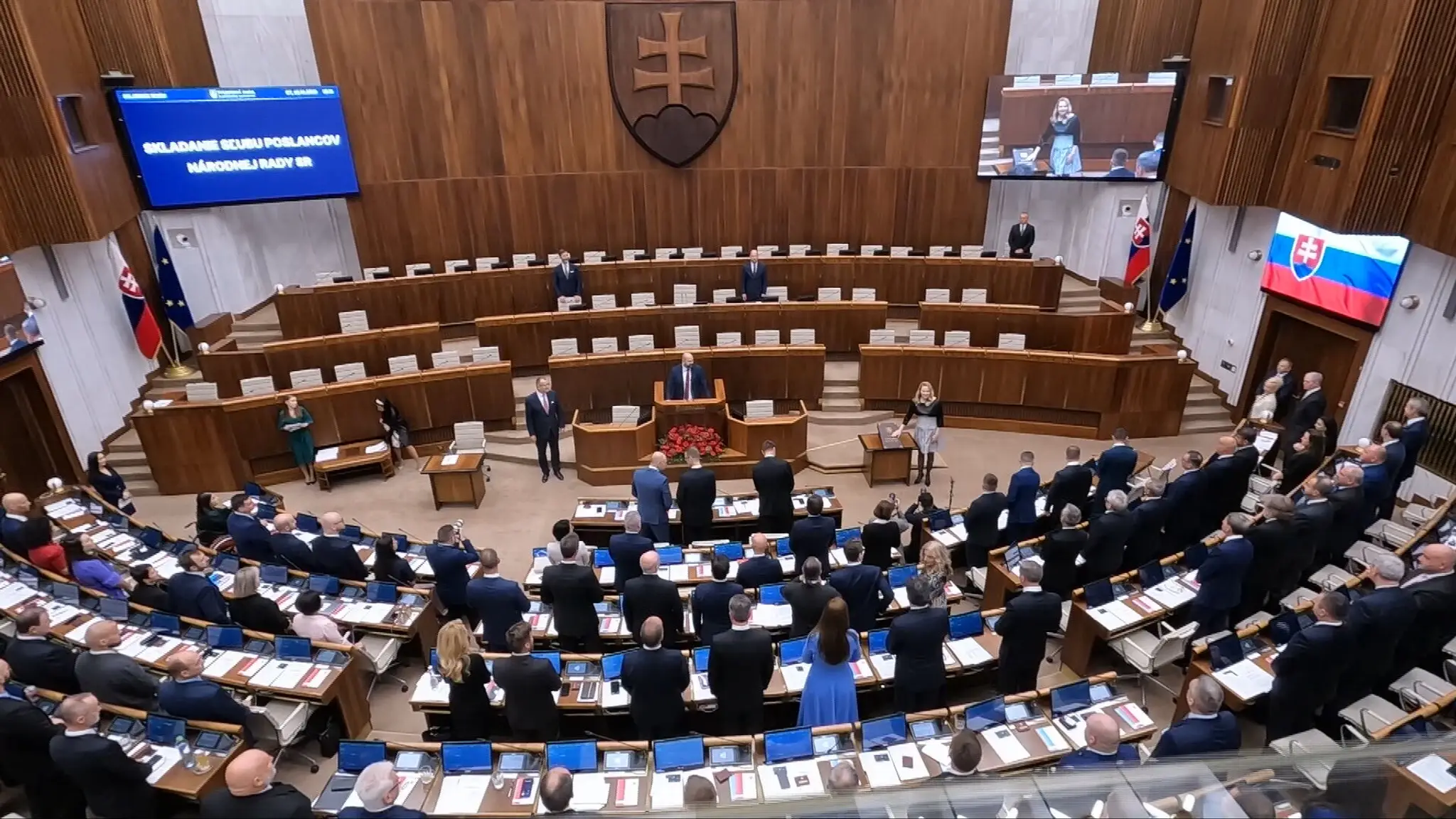 Vynovený parlament