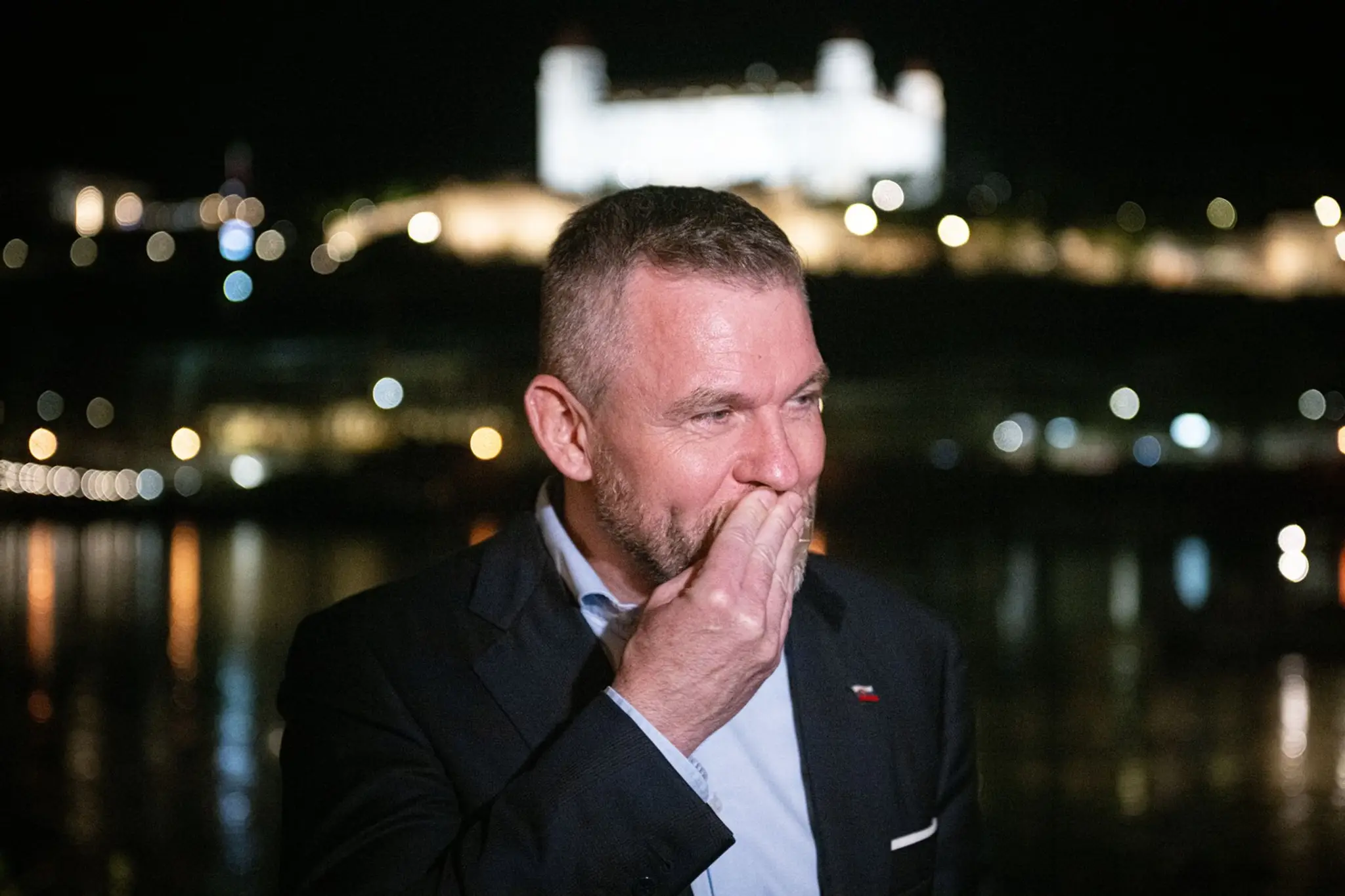 Petter Pellegrini počas volebnej noci.